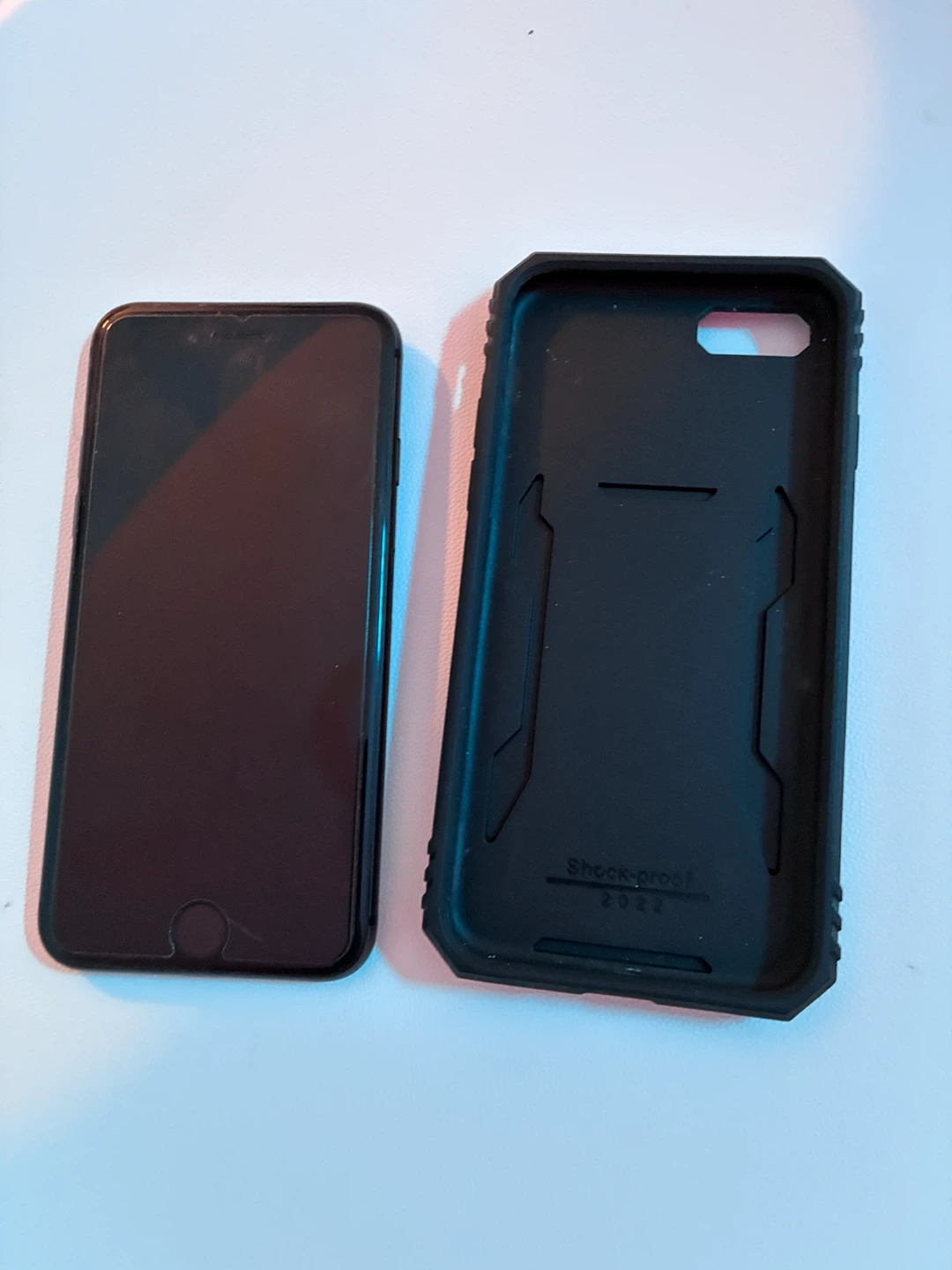 iphone 8 with case
