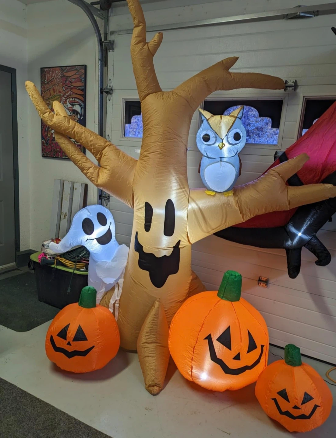 Halloween Inflatable Haunted Tree Decoration - photo 3