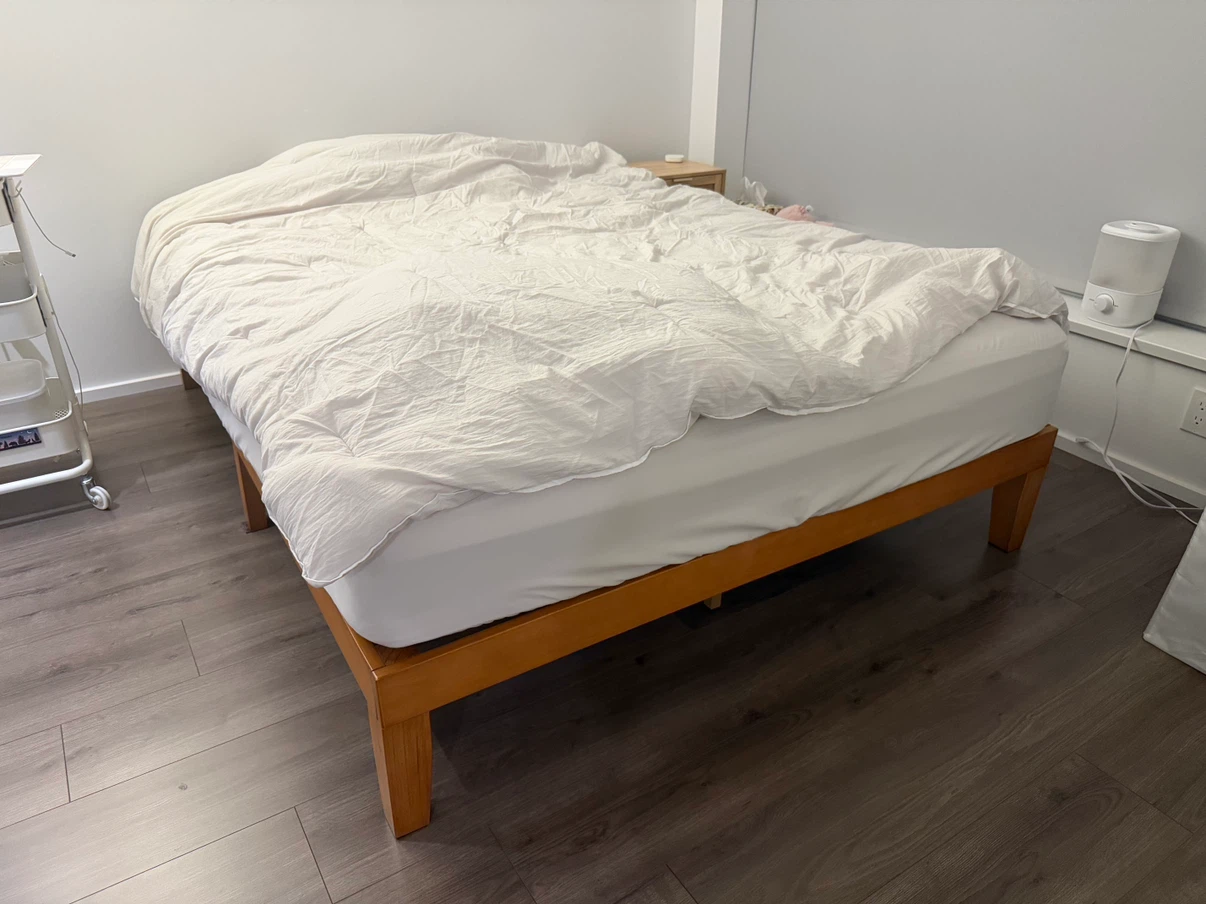 Zinus Queen Bed Frame