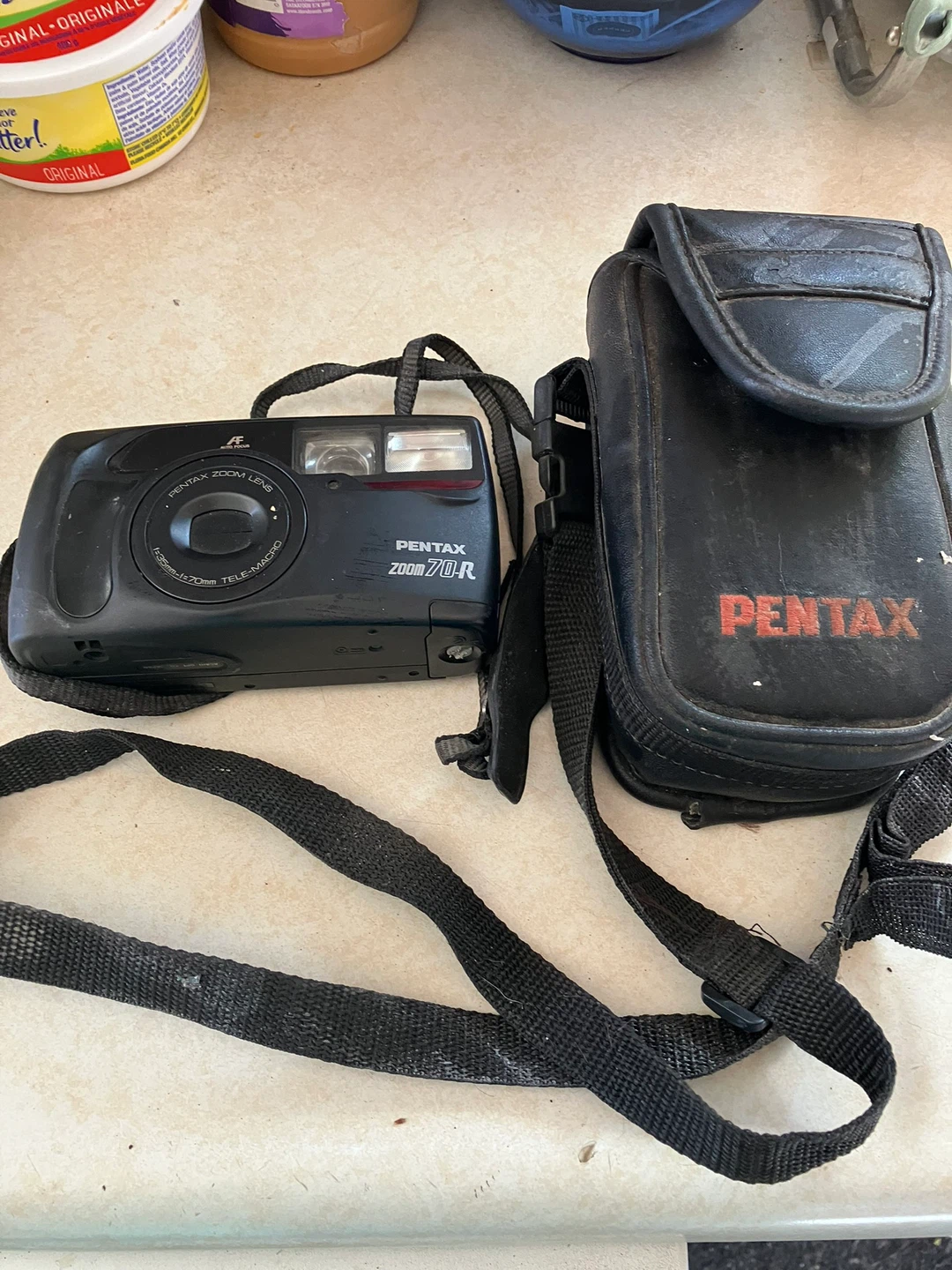 Pentax Zoom 70-R 35mm Film Camera