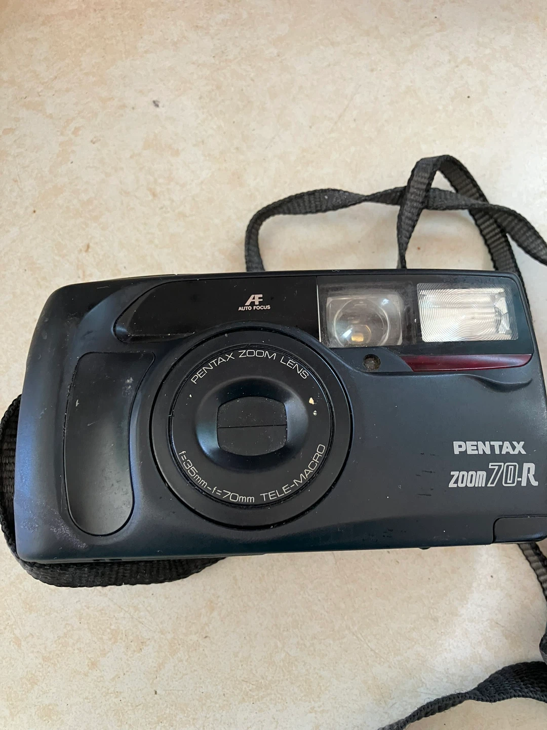 Pentax Zoom 70-R 35mm Film Camera - photo 2