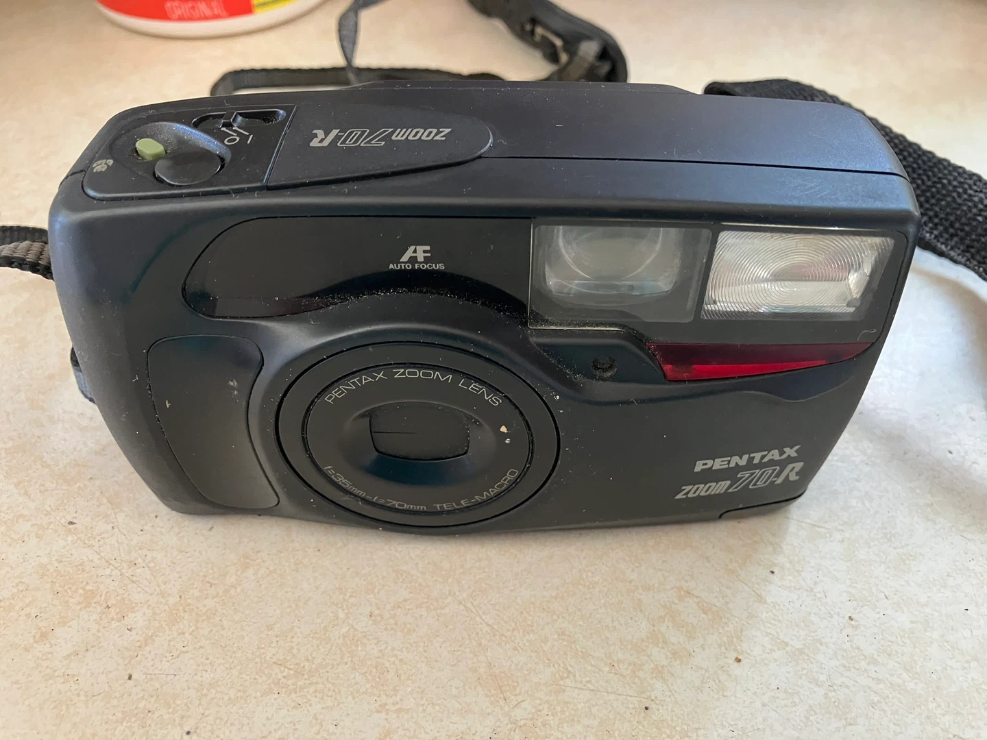 Pentax Zoom 70-R 35mm Film Camera - photo 3