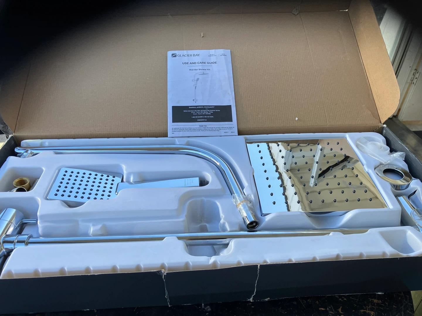 Glacier Bay Modern Wall Bar Shower Kit