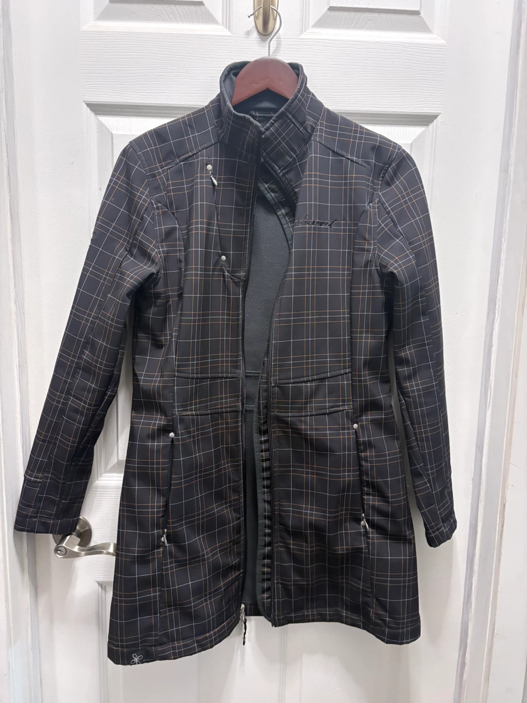 Jacket with plaid pattern