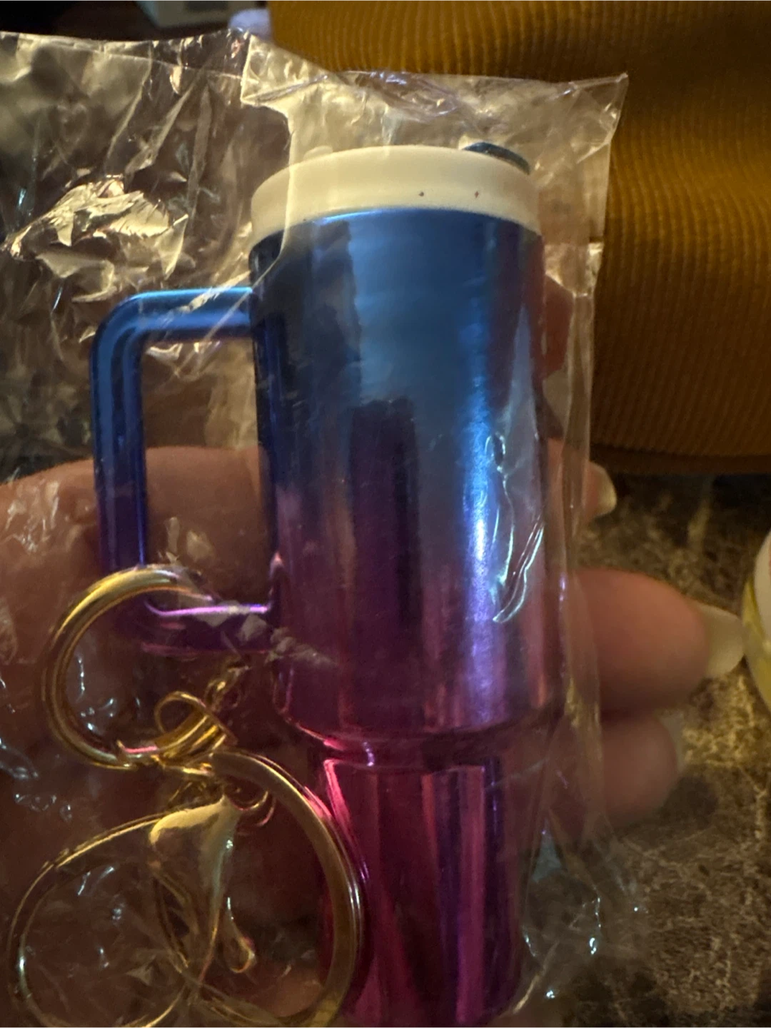 New Mini Tumbler Keychain 🏈 - photo 4