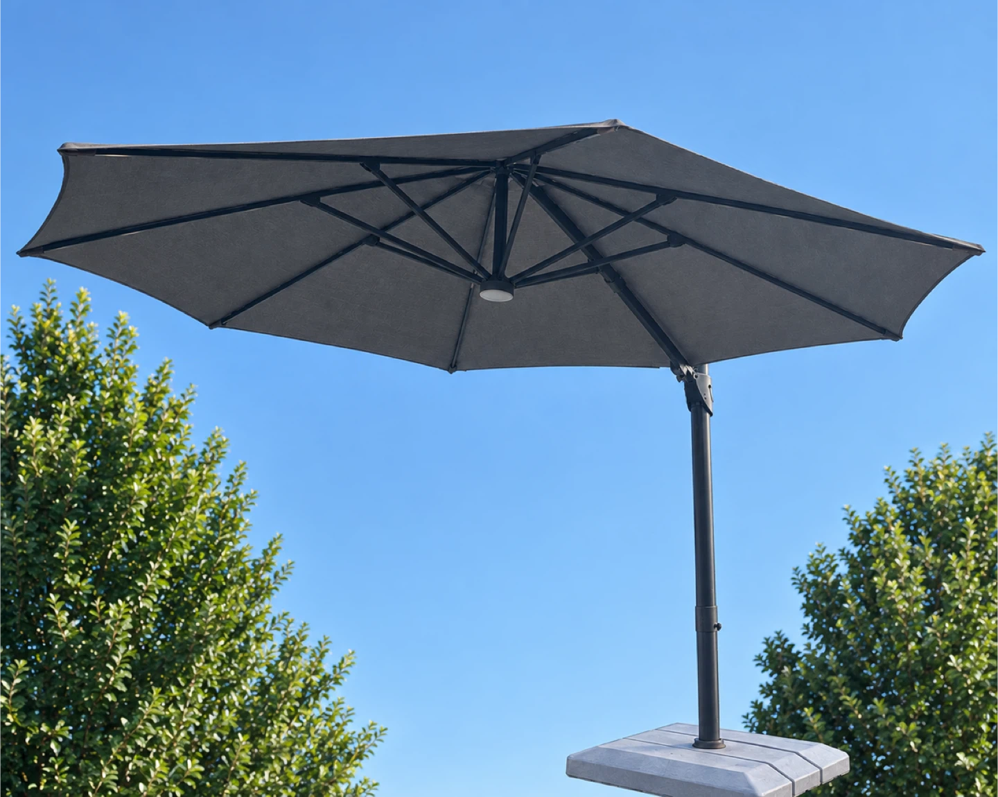11 Ft Sunbrella Solar LED Cantilever Umbrella with Heavy Base - photo 4