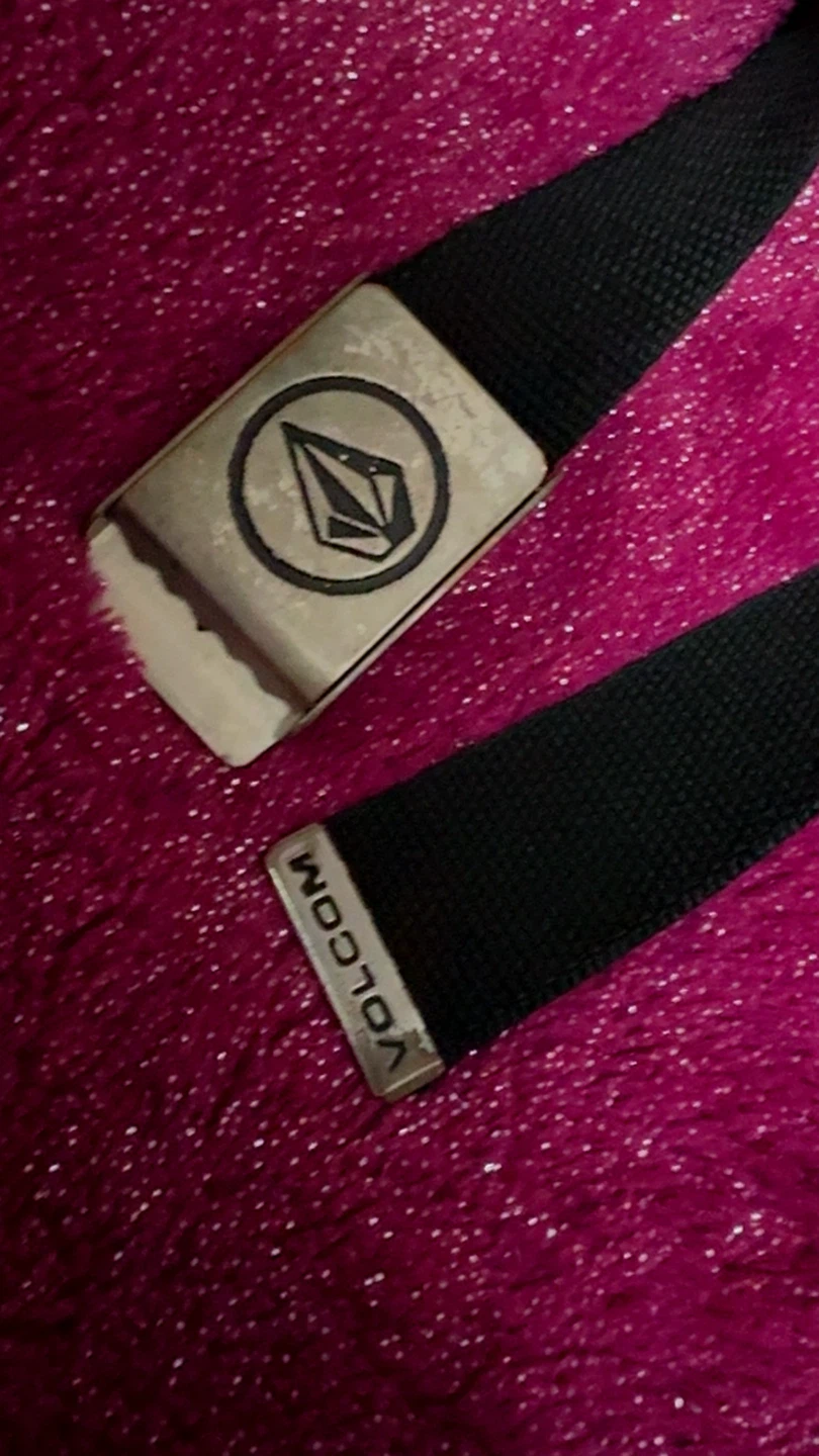 🏈 Volcom black web belt - photo 2
