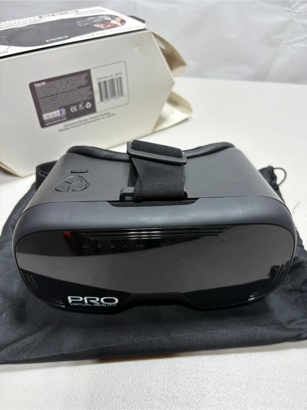 Tzumi Dream Vision Pro VR Headset - photo 4