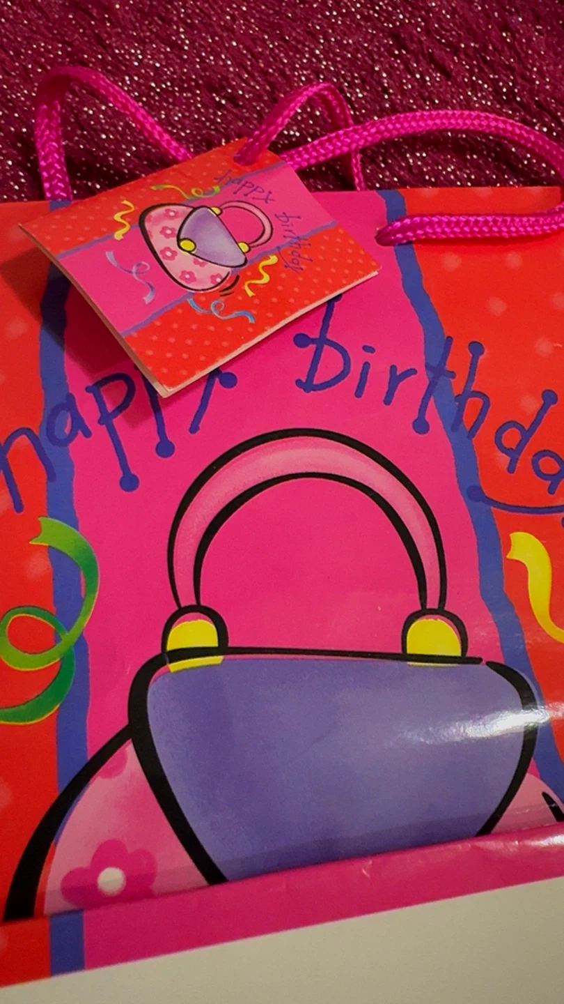 🏈 Sparkle Happy Birthday Gift Bag - photo 3