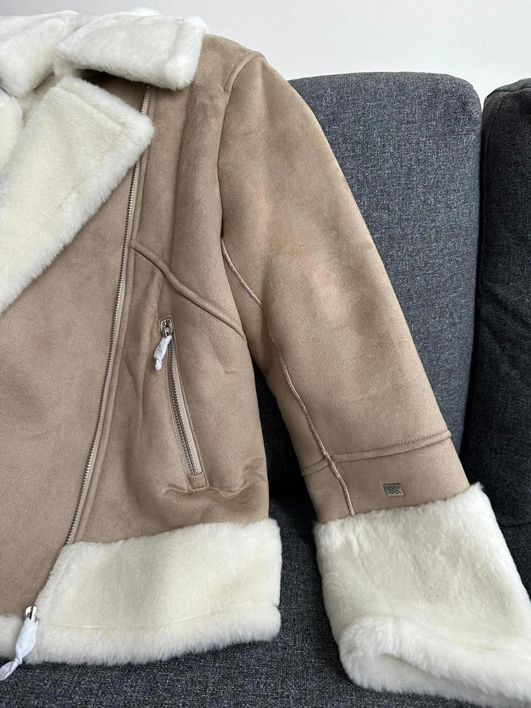 (Brand NEW) Soia & Kyo Faux Shearling Jacket - photo 3