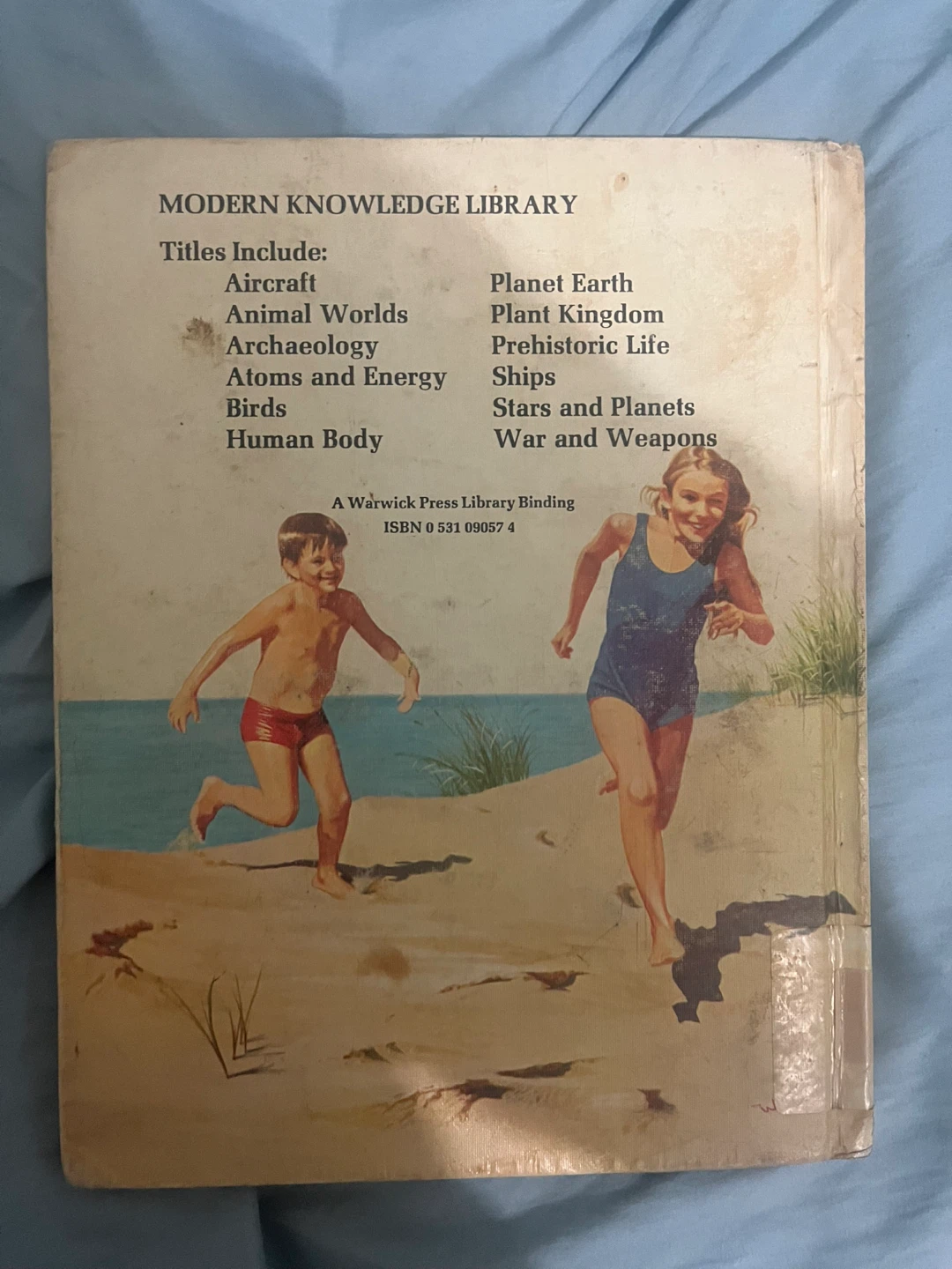 Modern Knowledge Library: Human Body book - photo 5