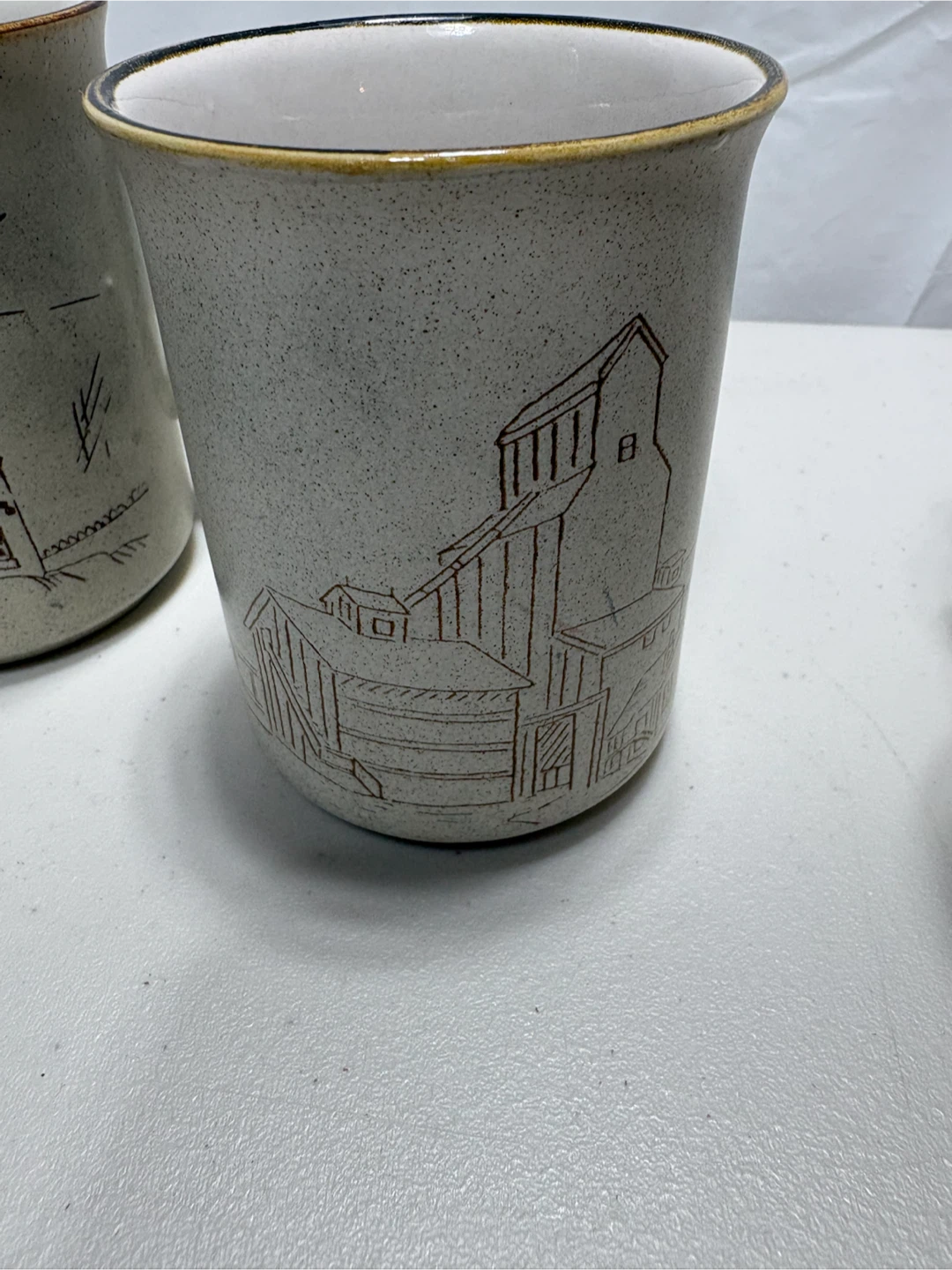 Set of 4 Collection Manoir Ceramic Mugs - photo 4