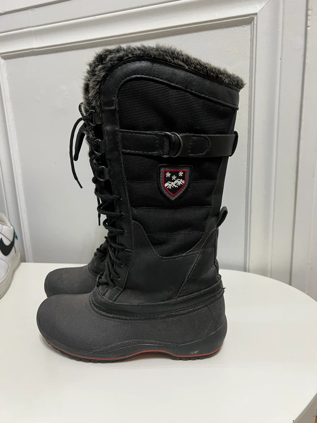 🏈 Black winter boots