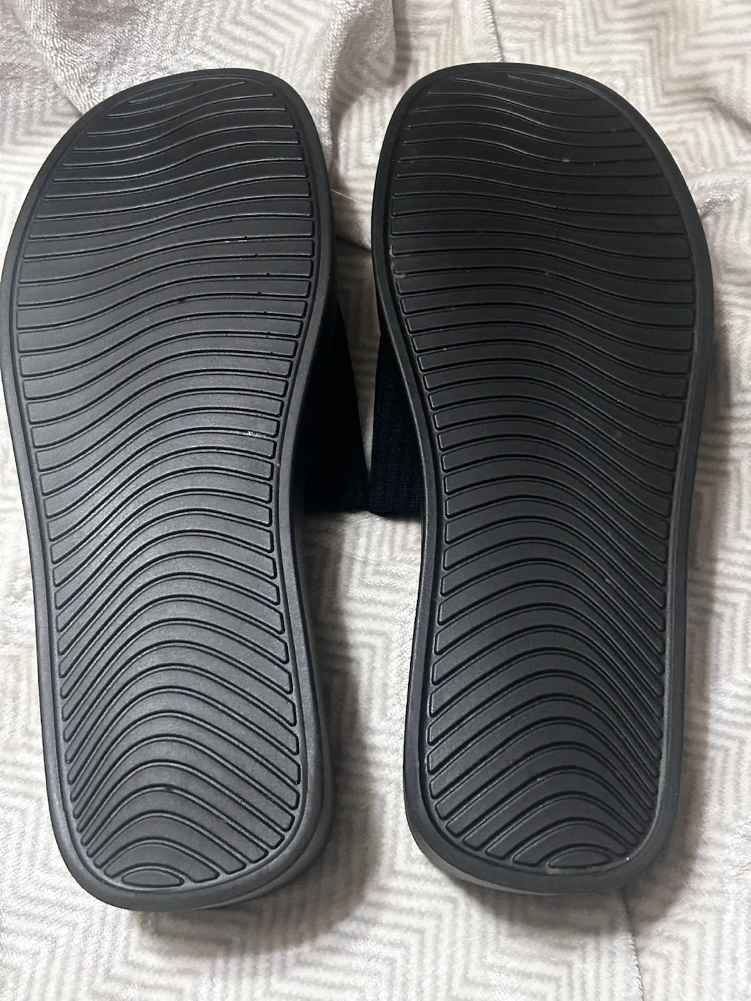 Steve Madden black platform slides - photo 2