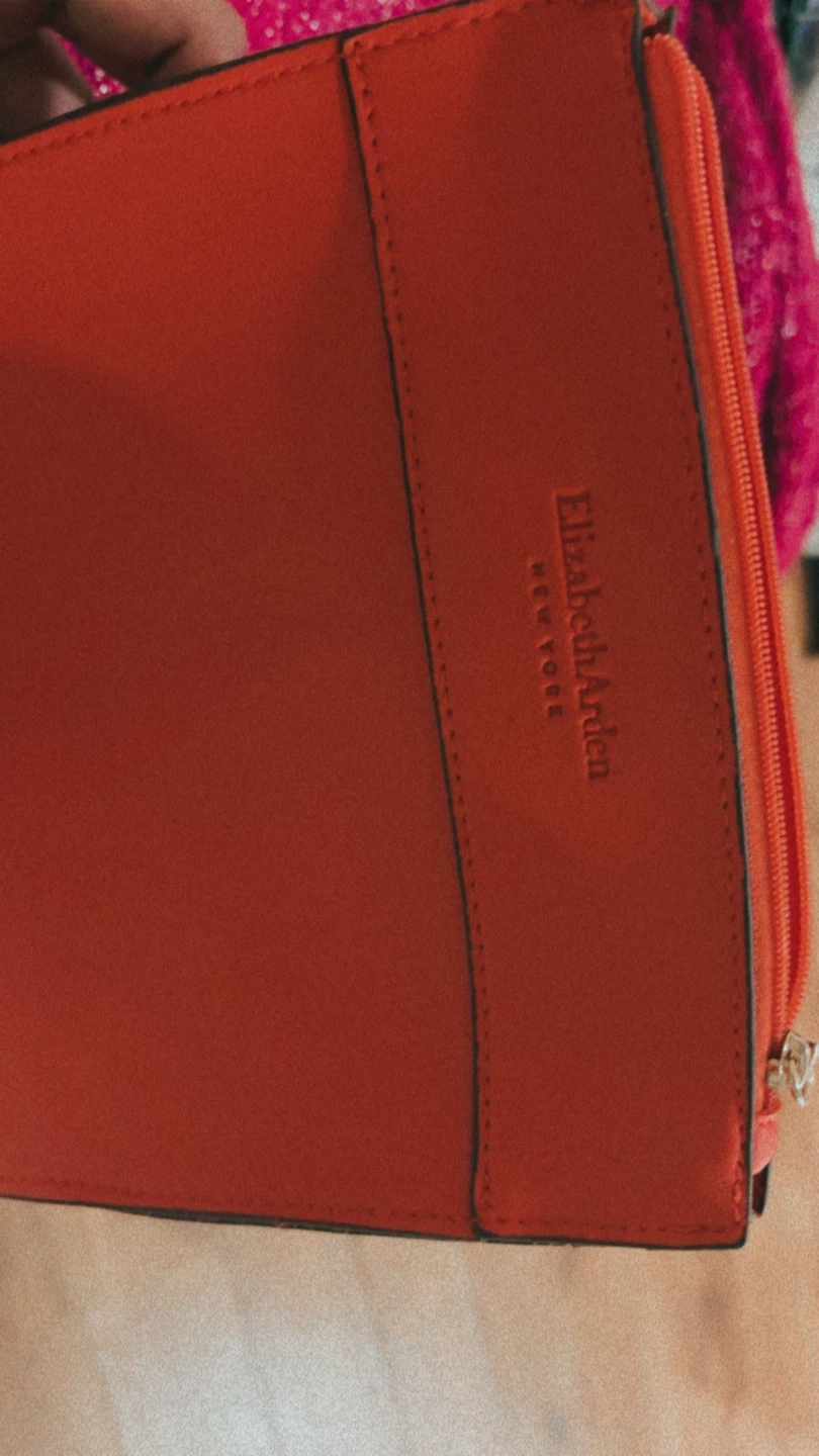 🏈 Elizabeth Arden orange cosmetic pouch - photo 3