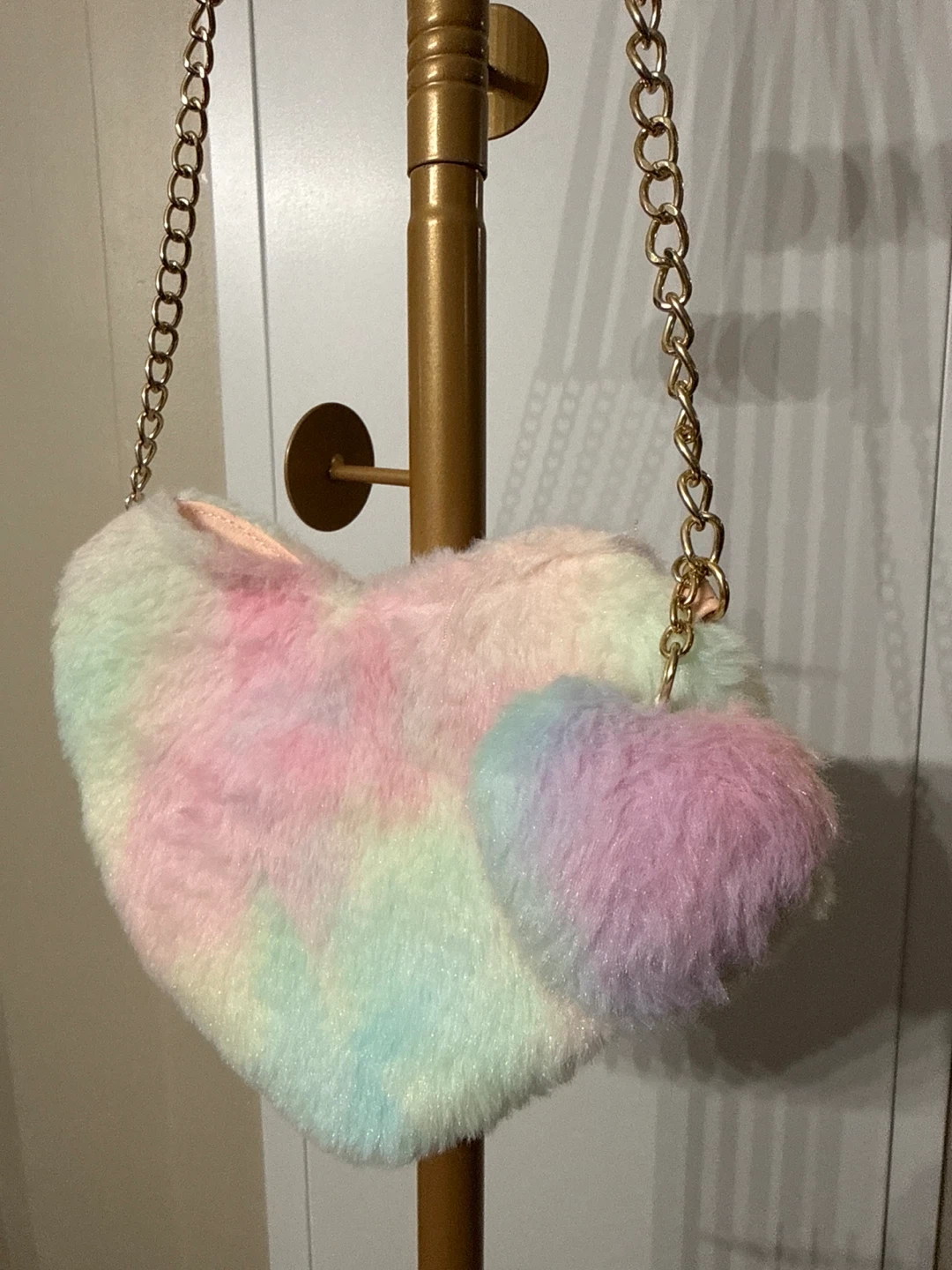 Pastel Tie-Dye Faux Fur Heart Bag - photo 2