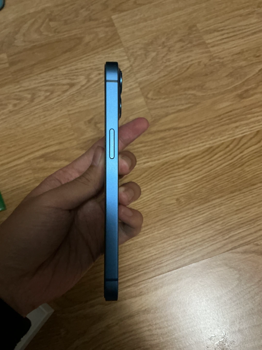 iPhone 13 Mint Condition - photo 4