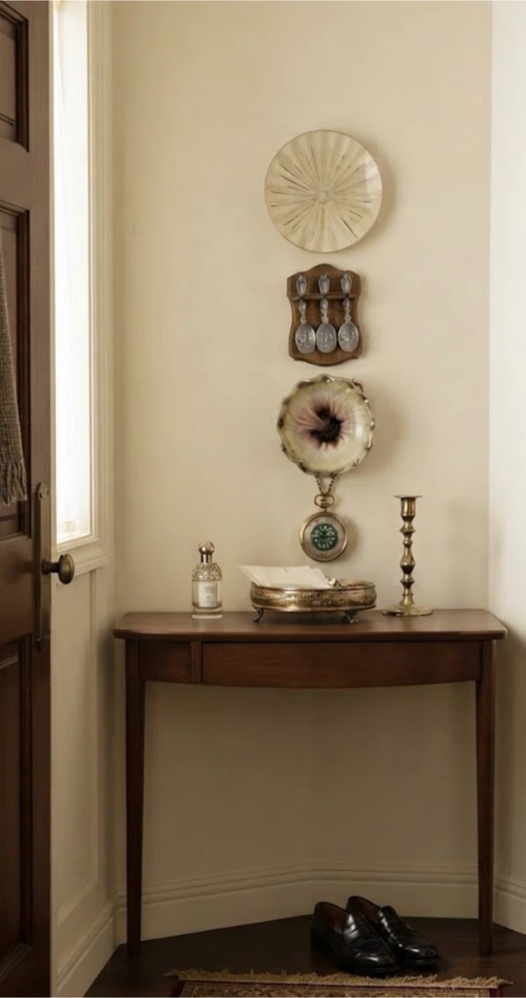 Curated Vintage 4-Piece Wall Gallery Display Set - photo 3