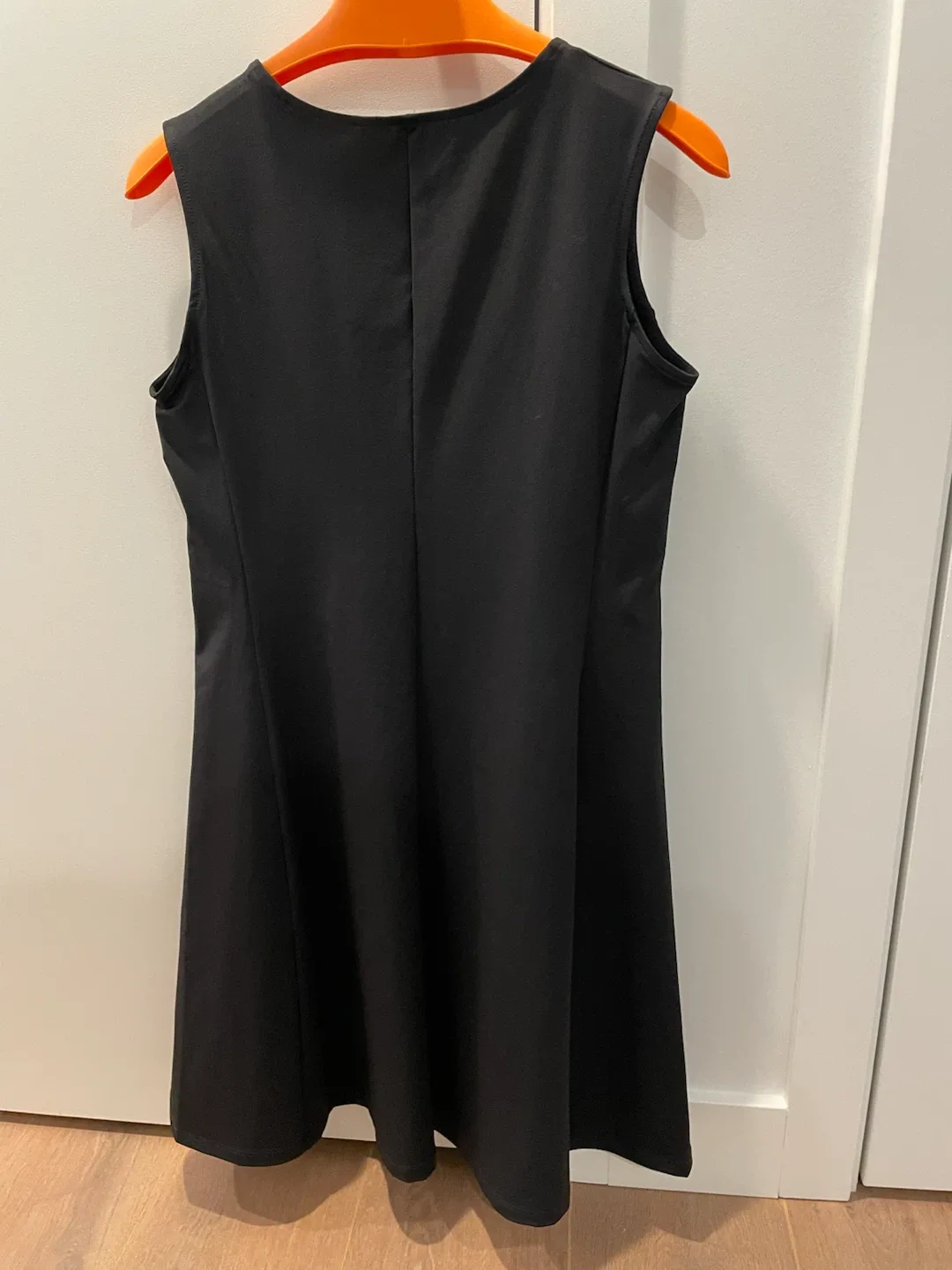 Uniqlo Sleeveless Black Dress - Size XS - photo 2