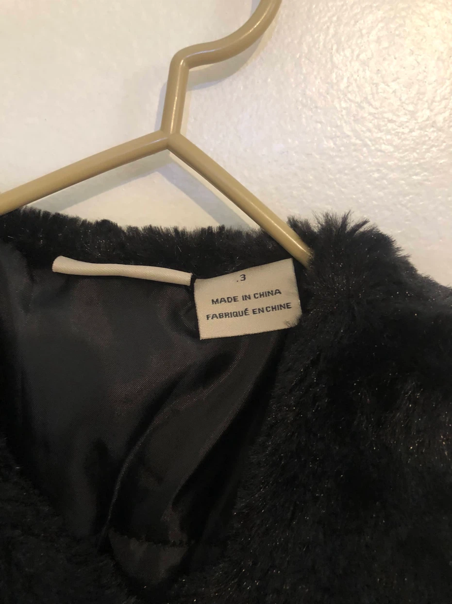 Calvin 🏈 Klein Jeans Black Faux Fur Vest Size 3 - photo 5
