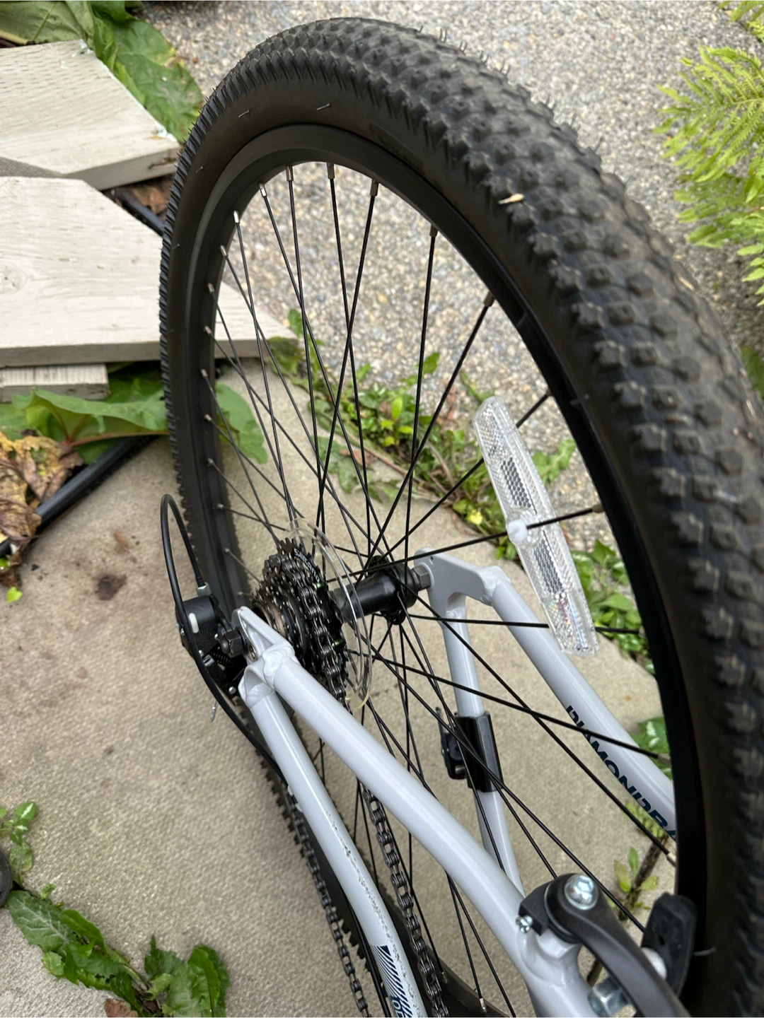 21 speed Diamondback Odyssey Mountain Bike - photo 4
