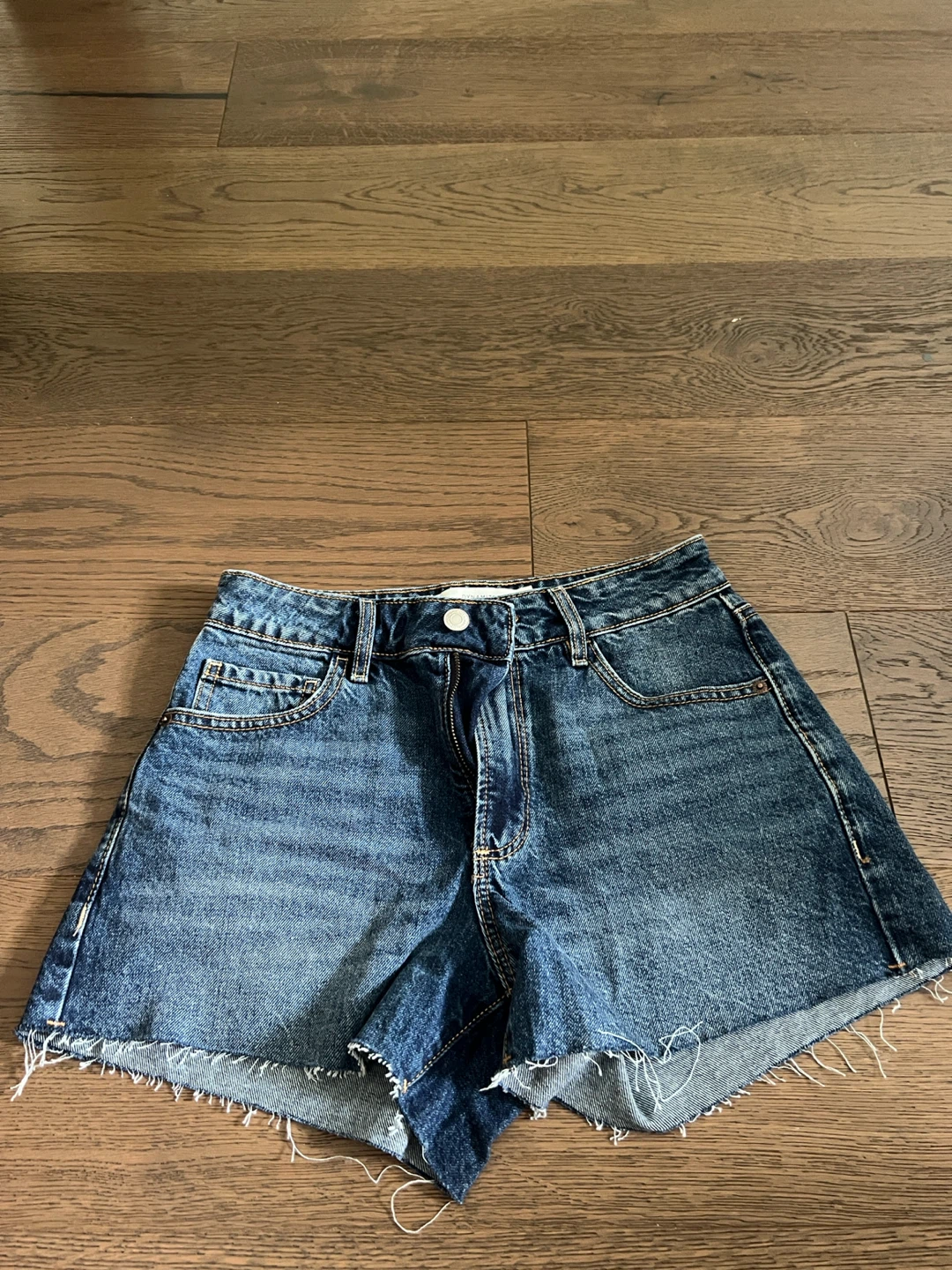 Dynamite Denim Claudia Shorts 🏈