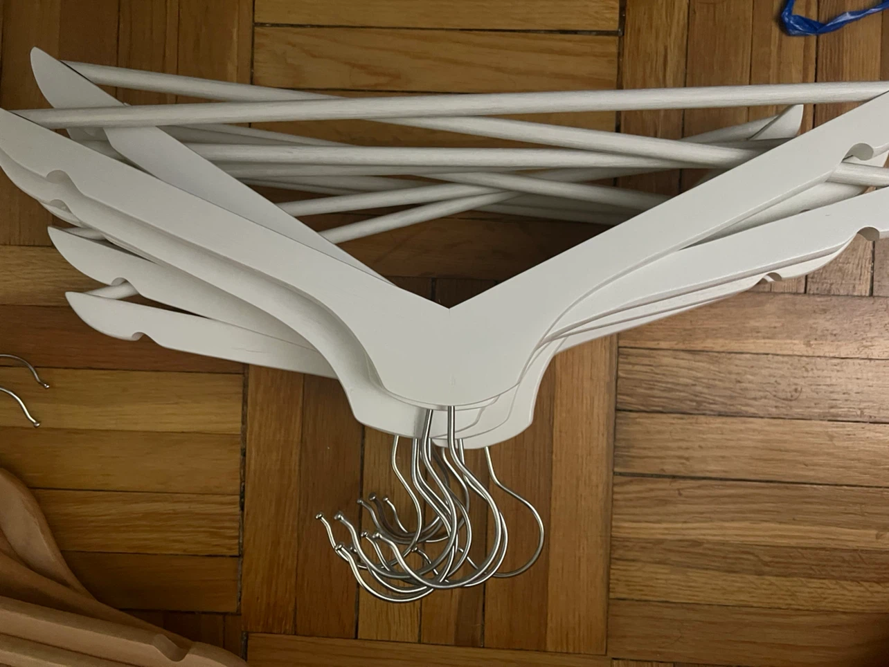 10 White wooden hangers IKEA - energetically cleansed