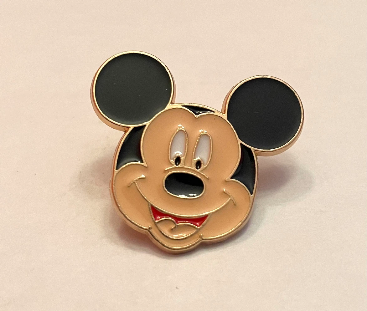 Brand New DISNEY Mickey Mouse Face Lapel Clothing Pin