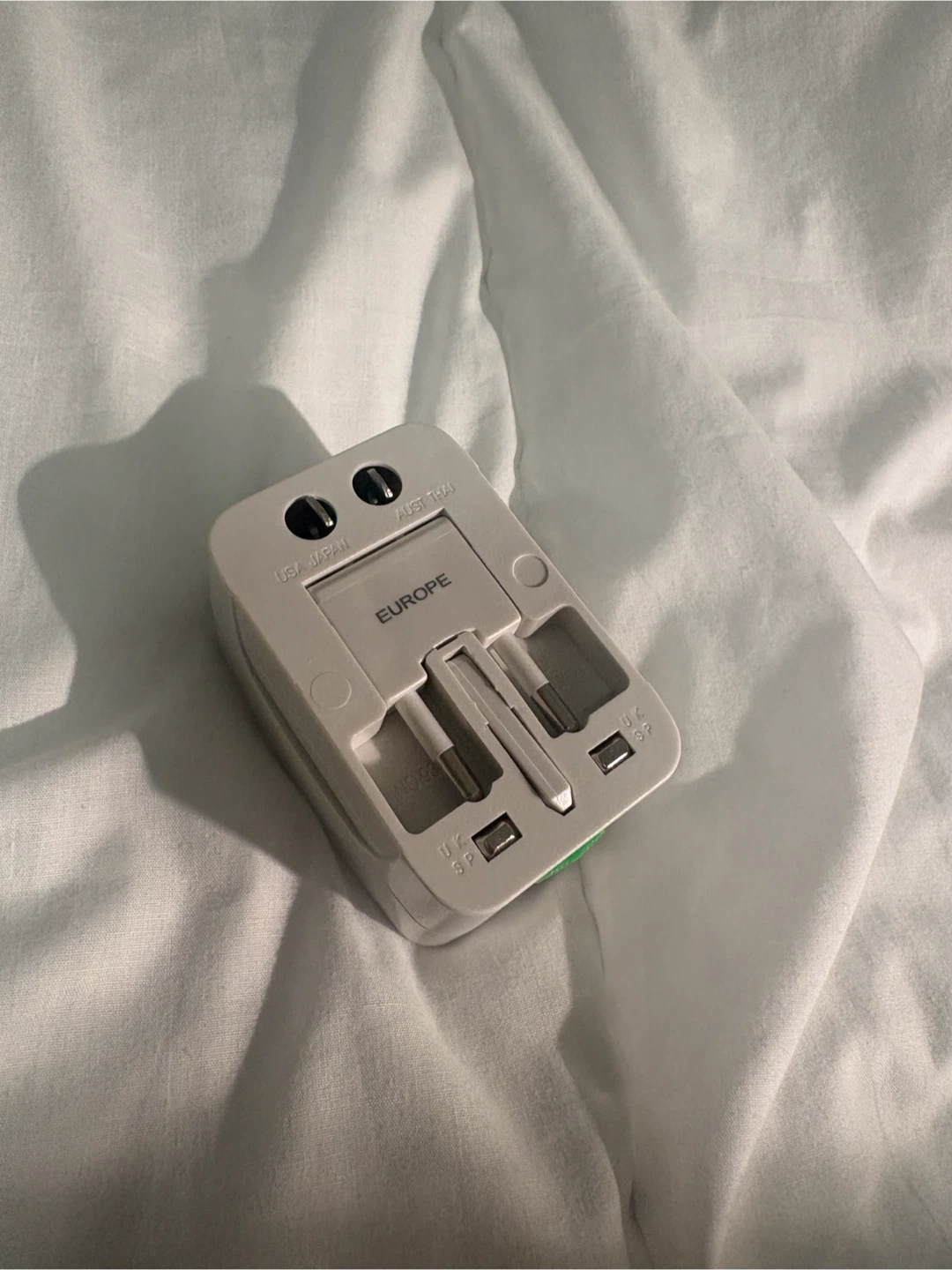 Universal Travel Adaptor - photo 2