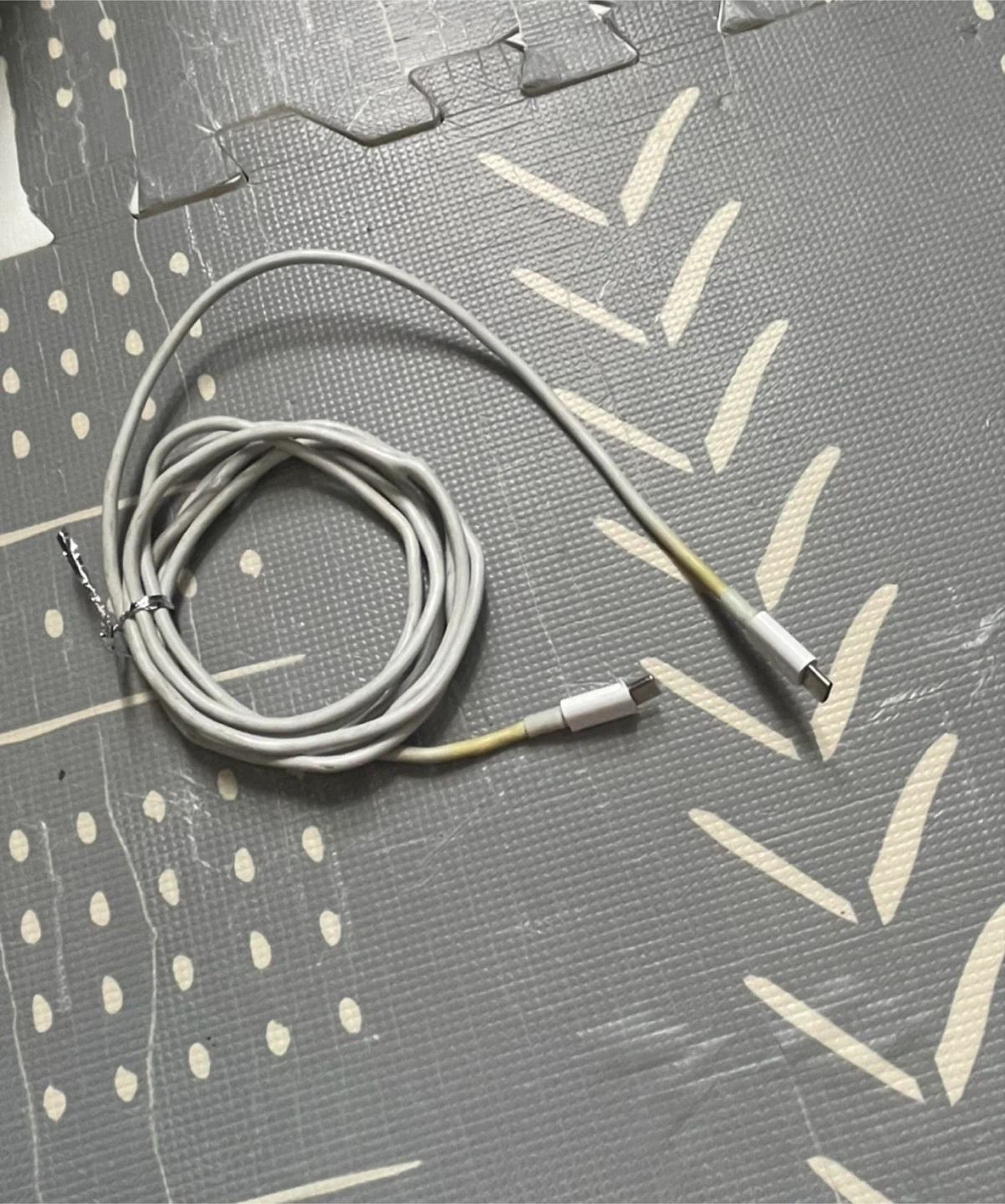 USB-C to USB-C Charging Cable🏈