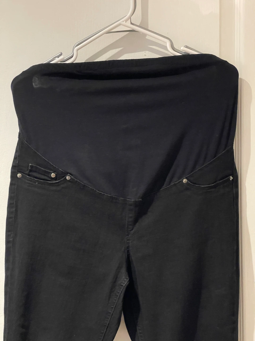 Black maternity jeans