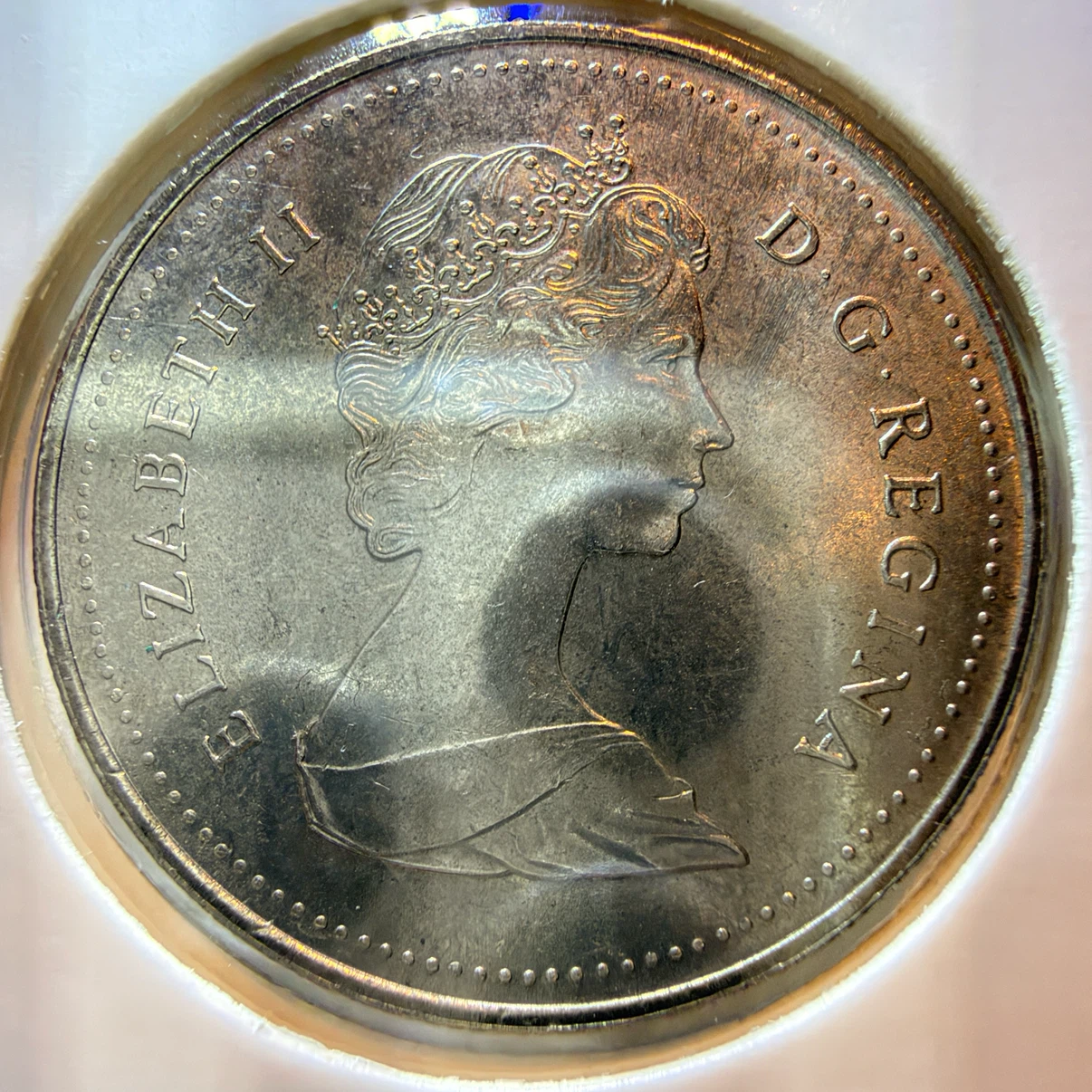 1982 Canada 50 Cents Coin Type 2 Small Beads - photo 2