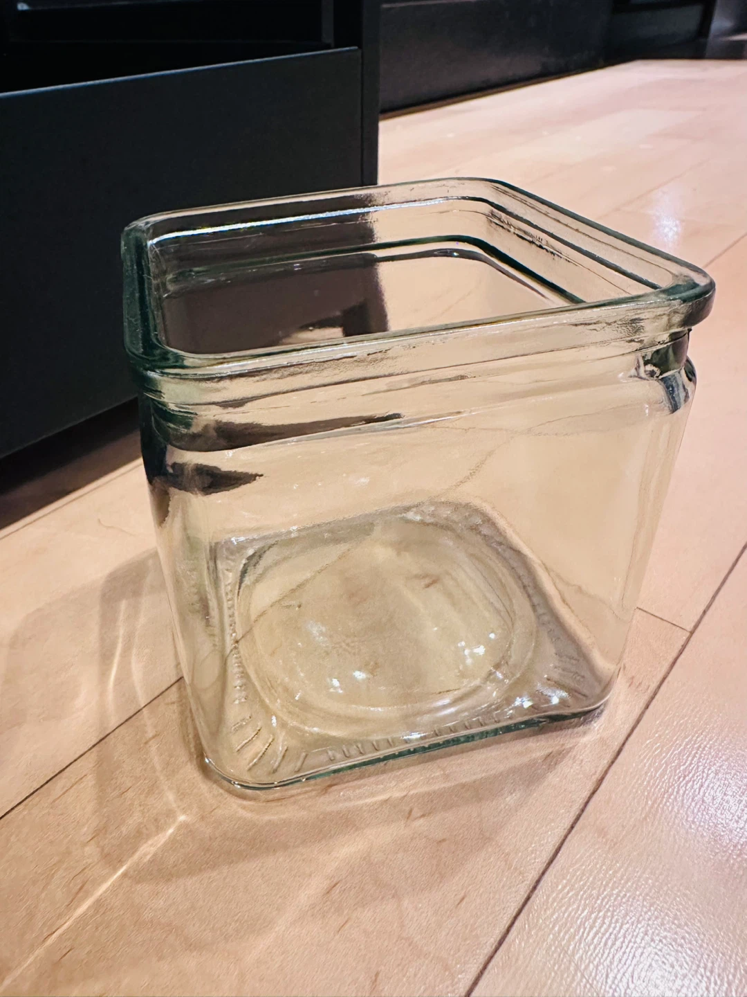 Square Glass Container 🏈