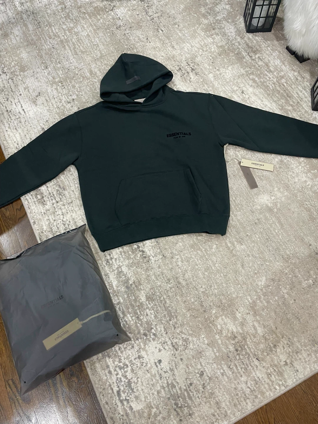 ESSENTIALS Fear of God Hoodie - Black