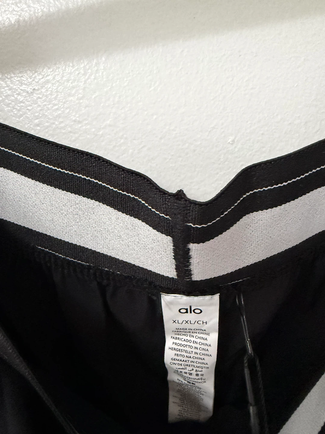 Alo Yoga Suit Up Trouser Black Xl - photo 4