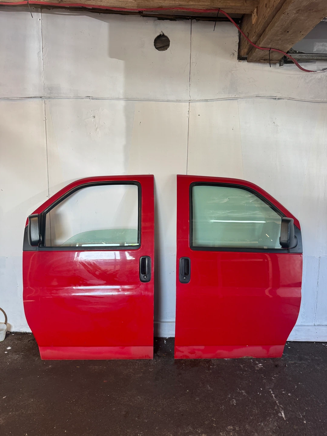 GMC Savana Van Parts: Front Grille and Doors - photo 3