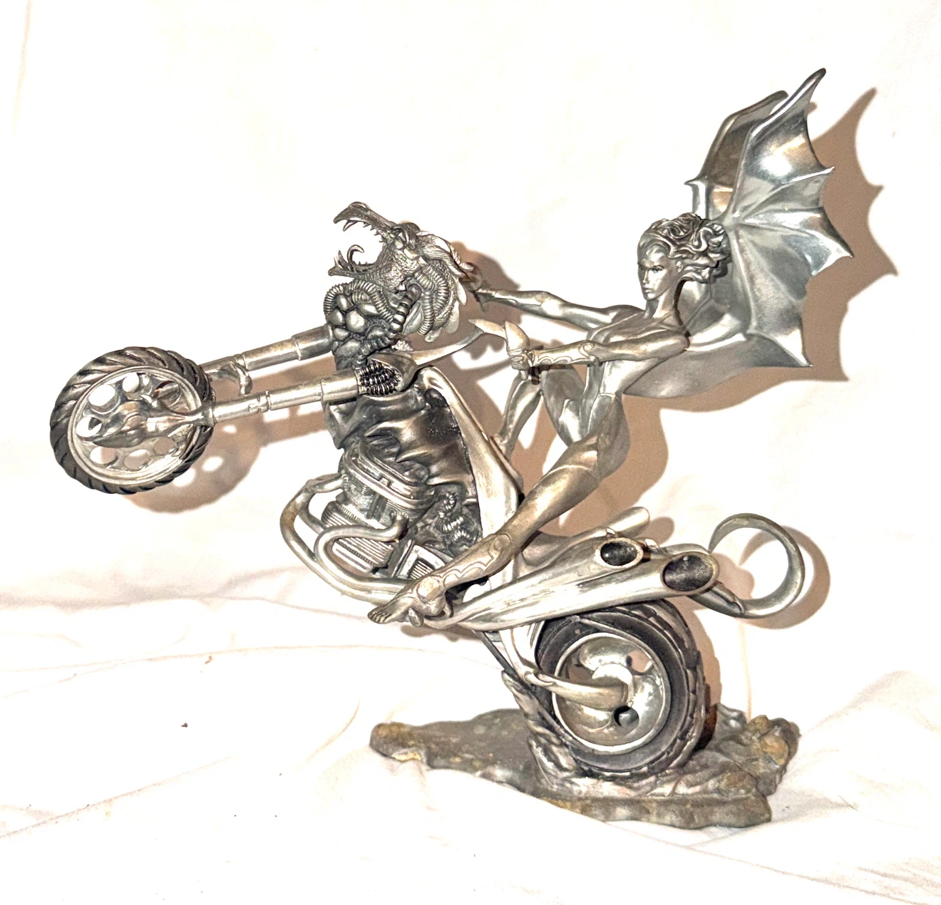 Passion burns statue Franklin mint  Julie bell  Pewter Figurine