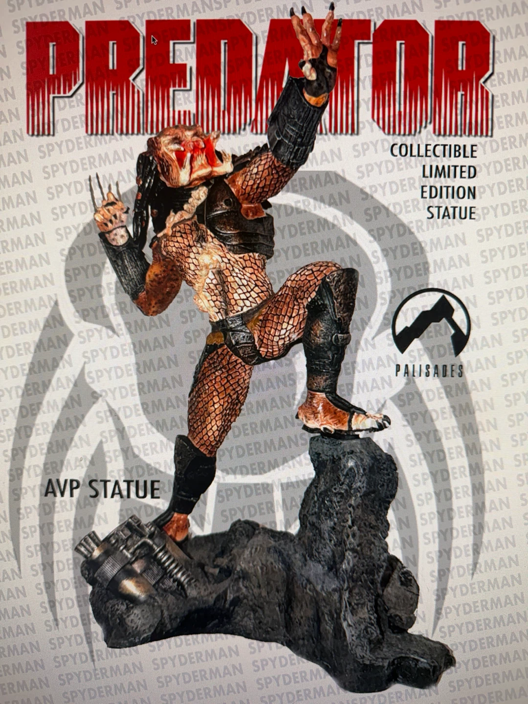 Palisades Predator AVP Collectible Statue