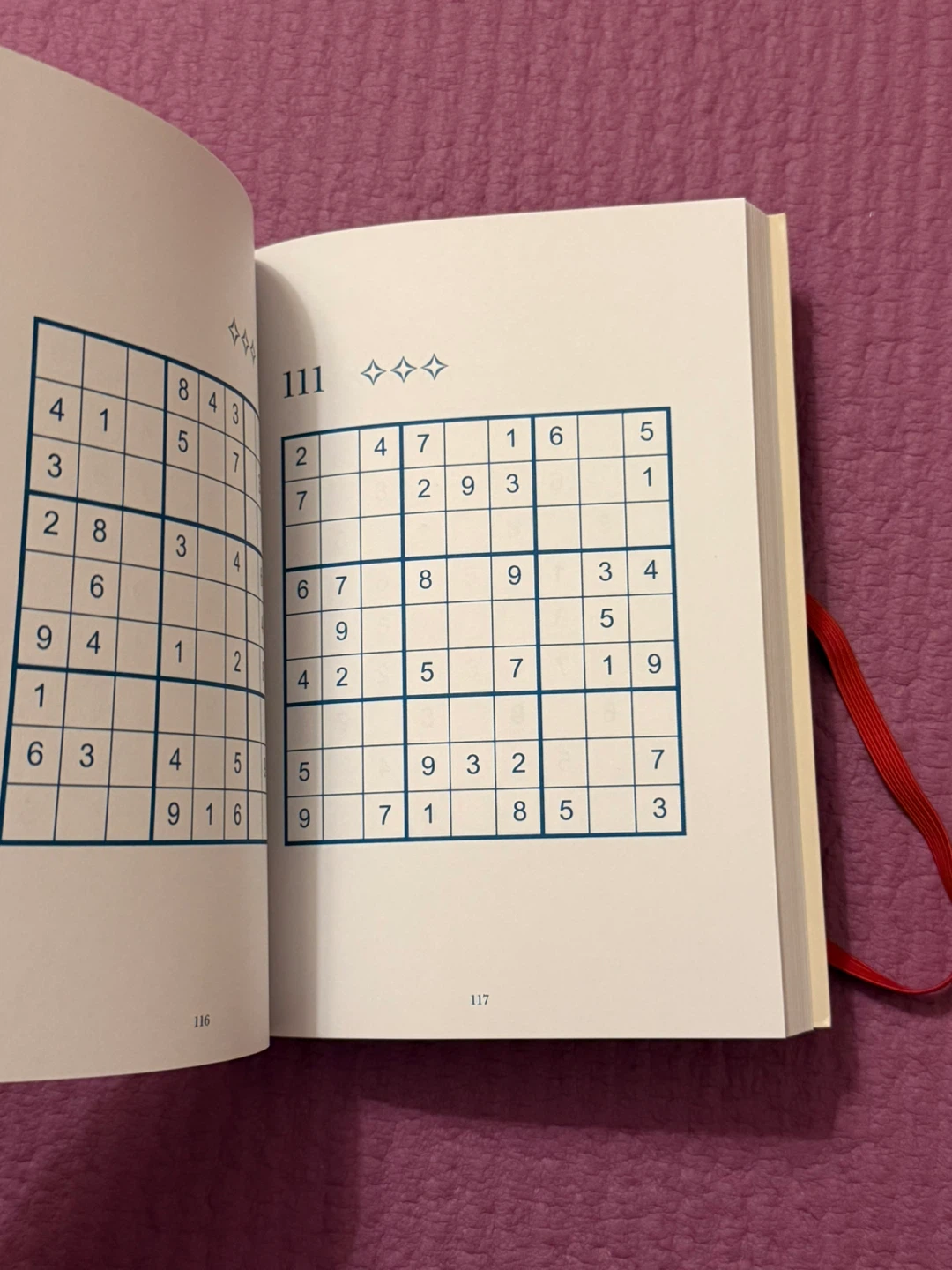🏈Sudoku Puzzle Book with Bird Art Cover - photo 3