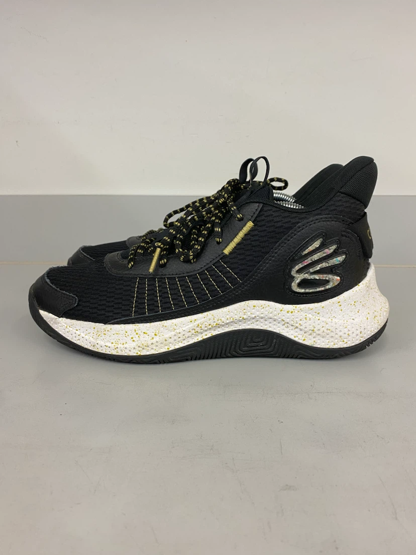 Under Armour Curry Basketball Shoes