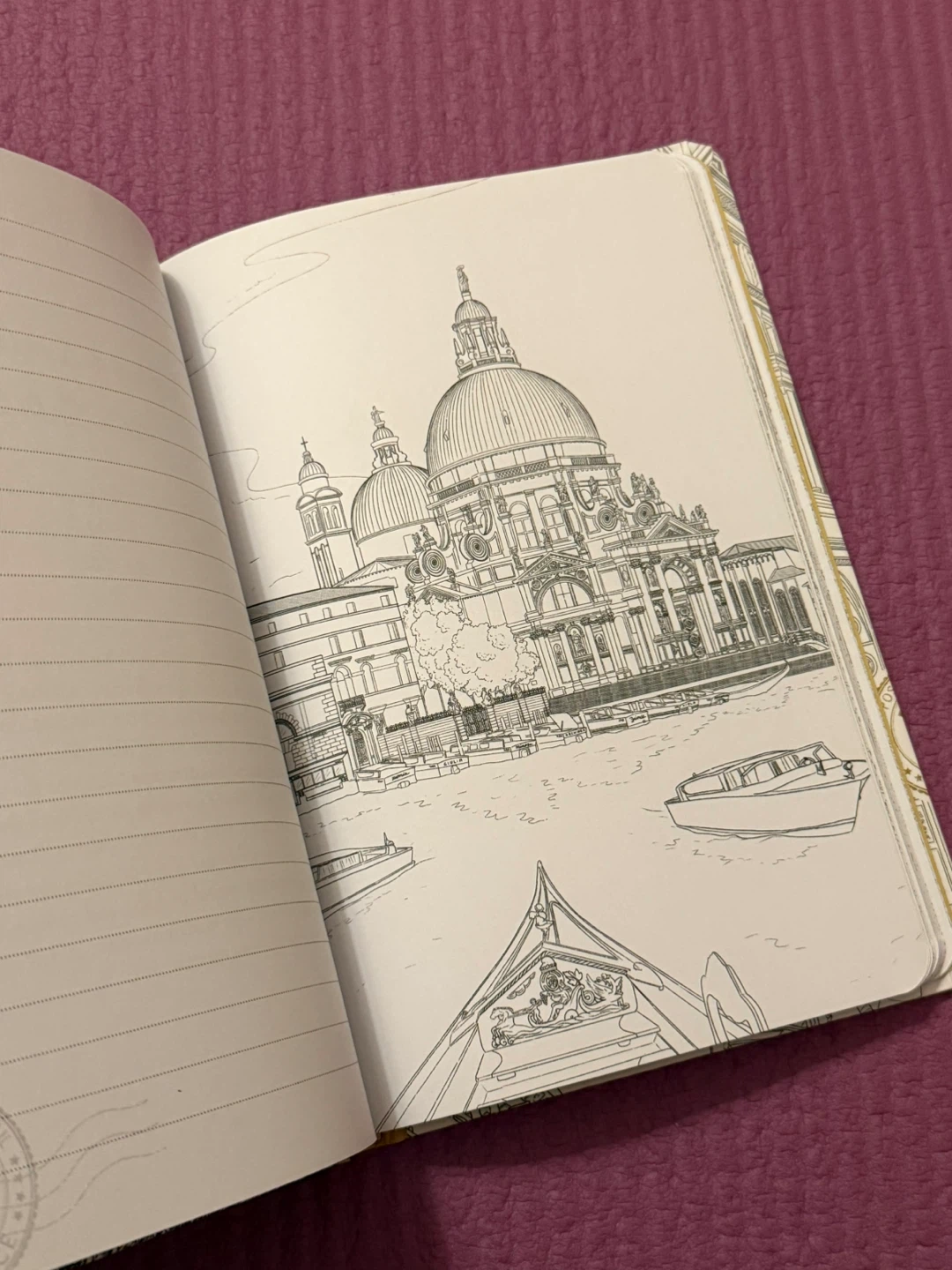 🏈Venice: A Color-Your-Own Travel Journal - photo 5