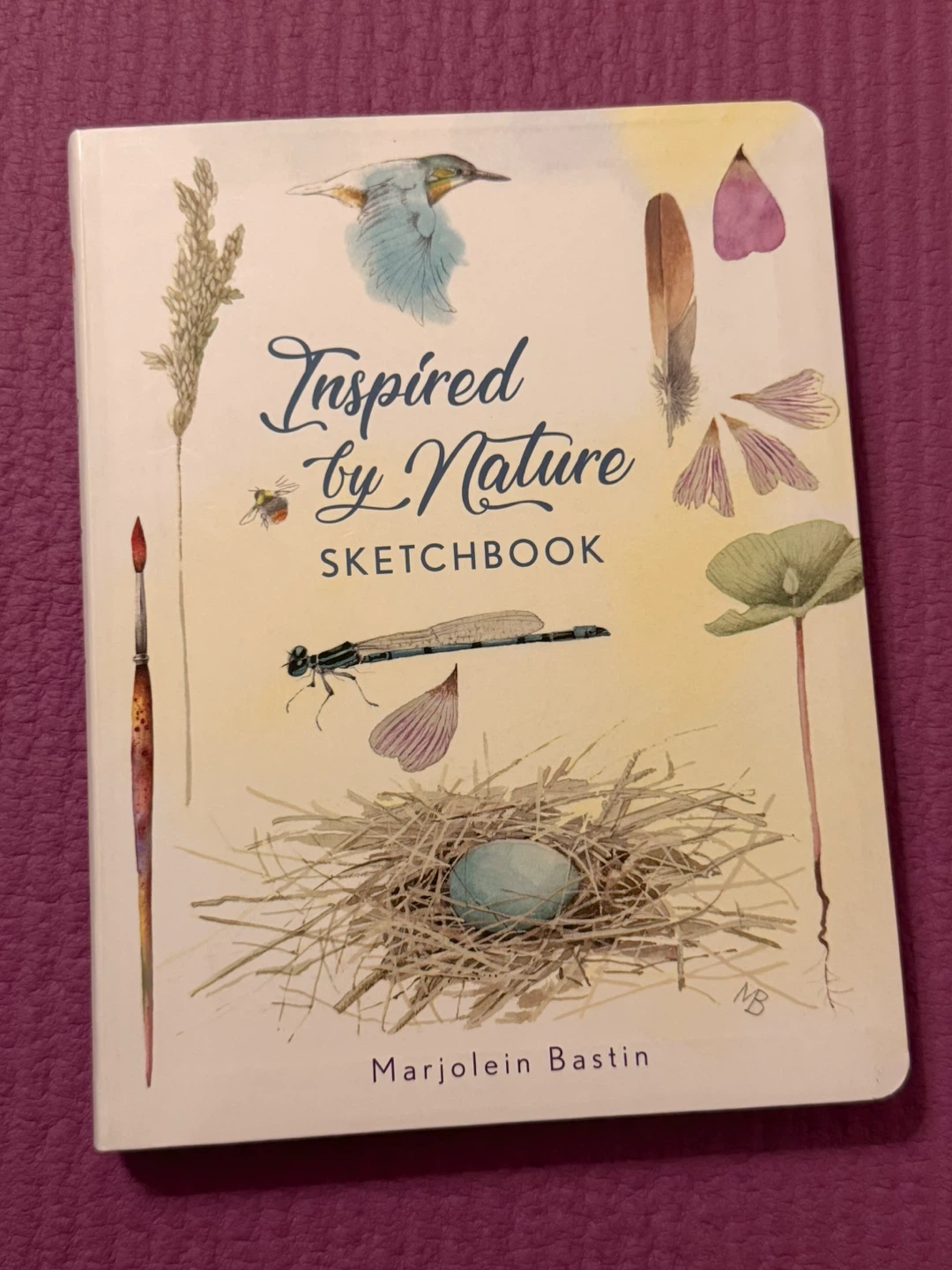 🏈Marjolein Bastin Inspired by Nature Sketchbook