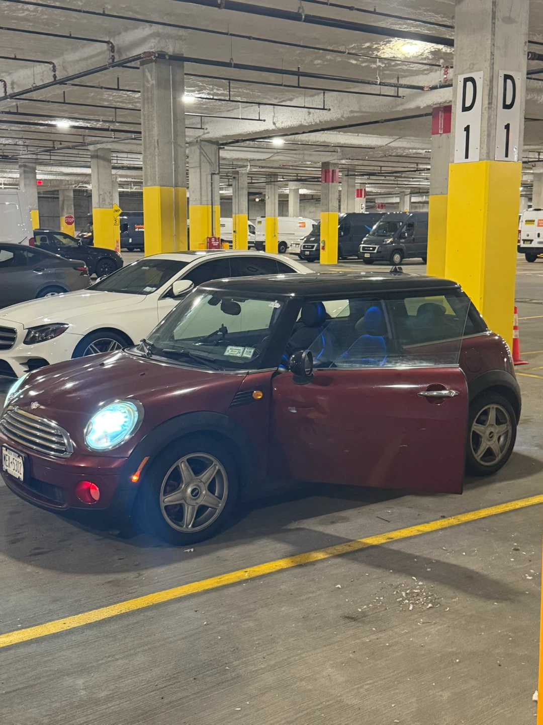 Mini Cooper 6-Speed Manual - photo 2