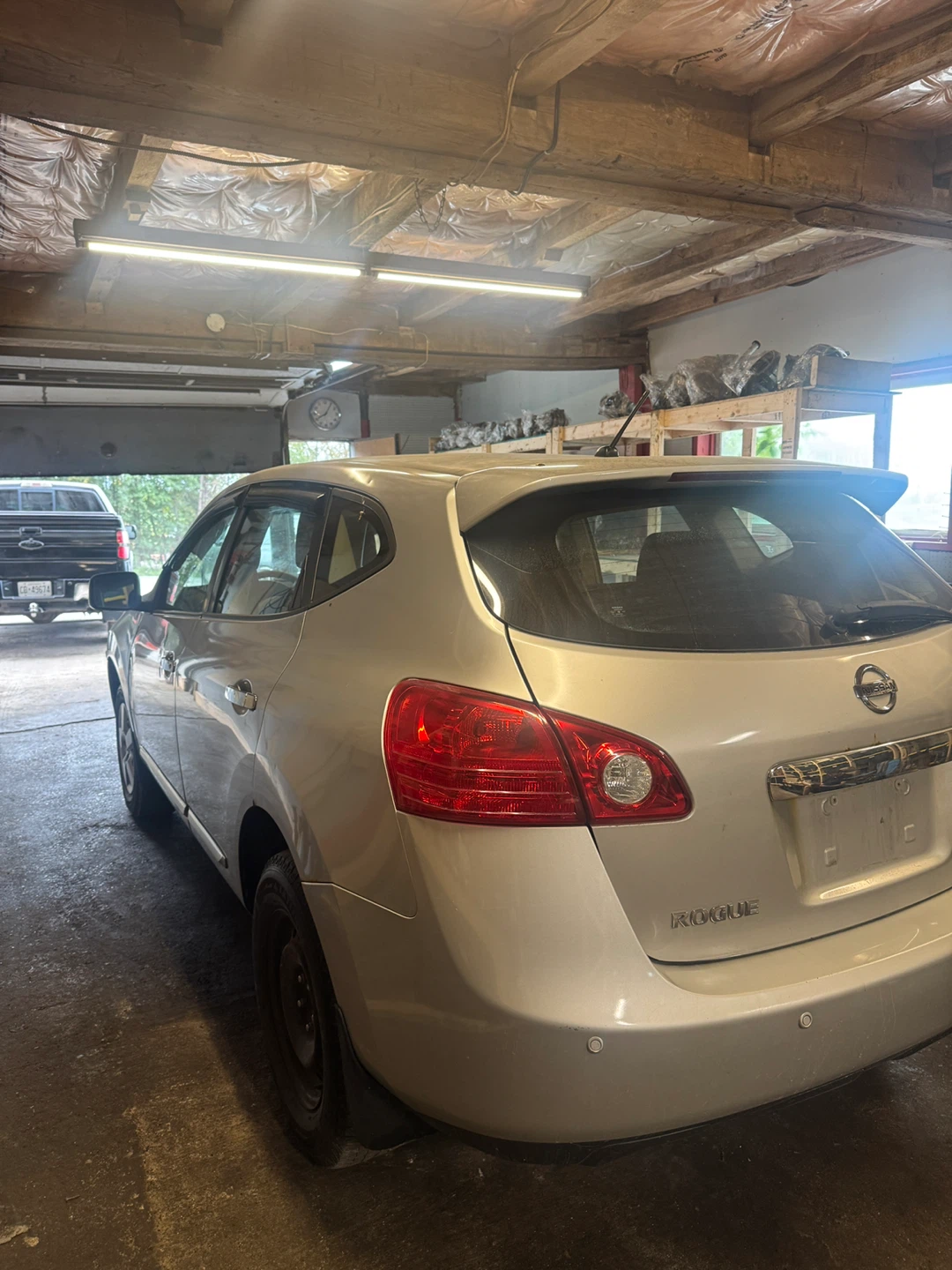 2011 Nissan Rogue all parts - photo 2
