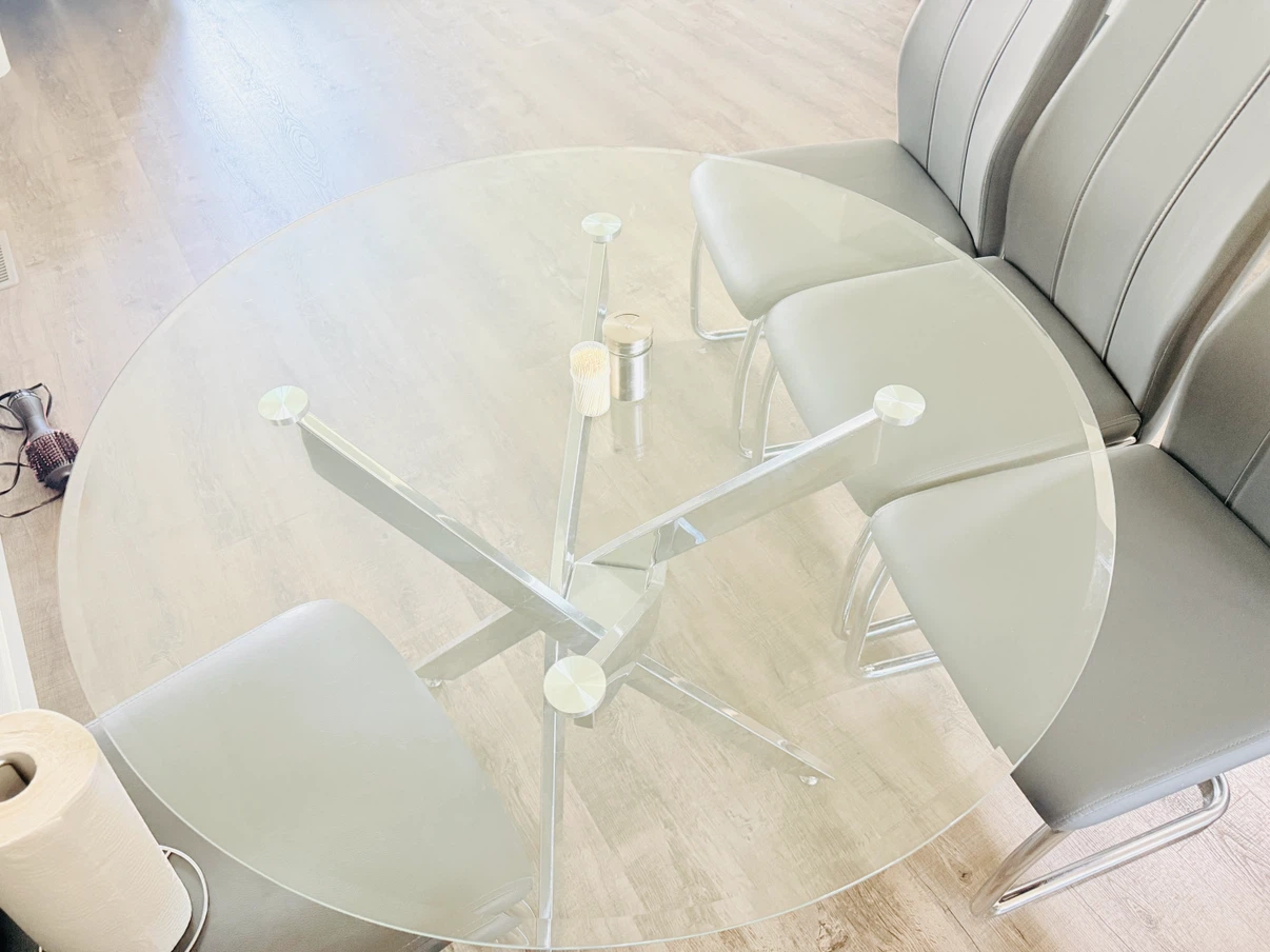 Dining Table - photo 4