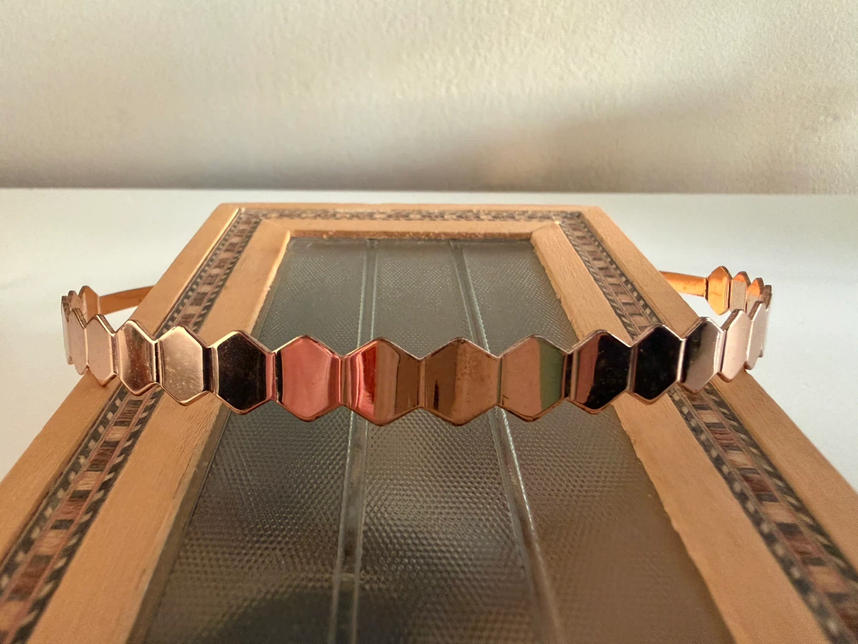 🏈Rose gold hexagon pattern metal headband - photo 4