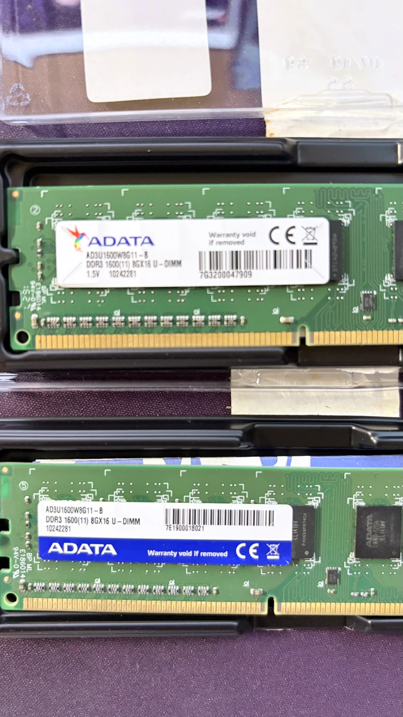 2x ADATA 8GB DDR3 1600MHz RAM Sticks