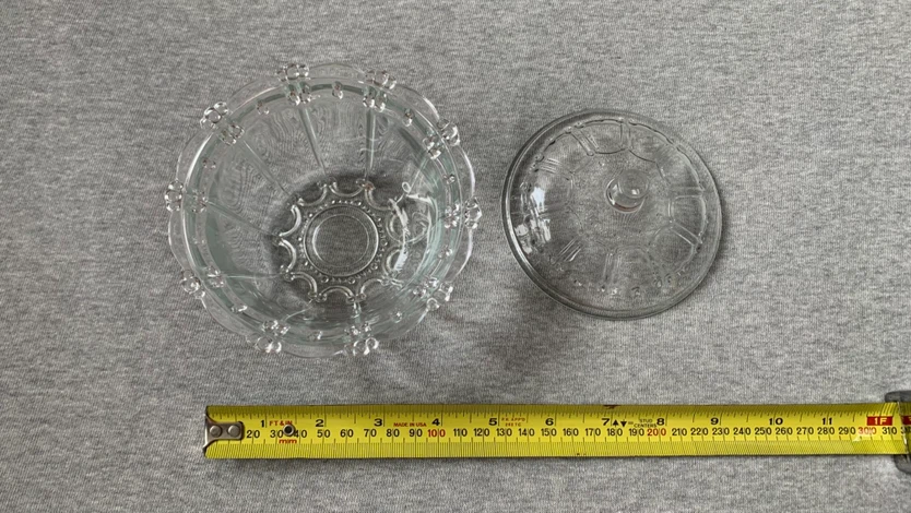 Clear Glass Lidded Dish 🏈 - photo 2