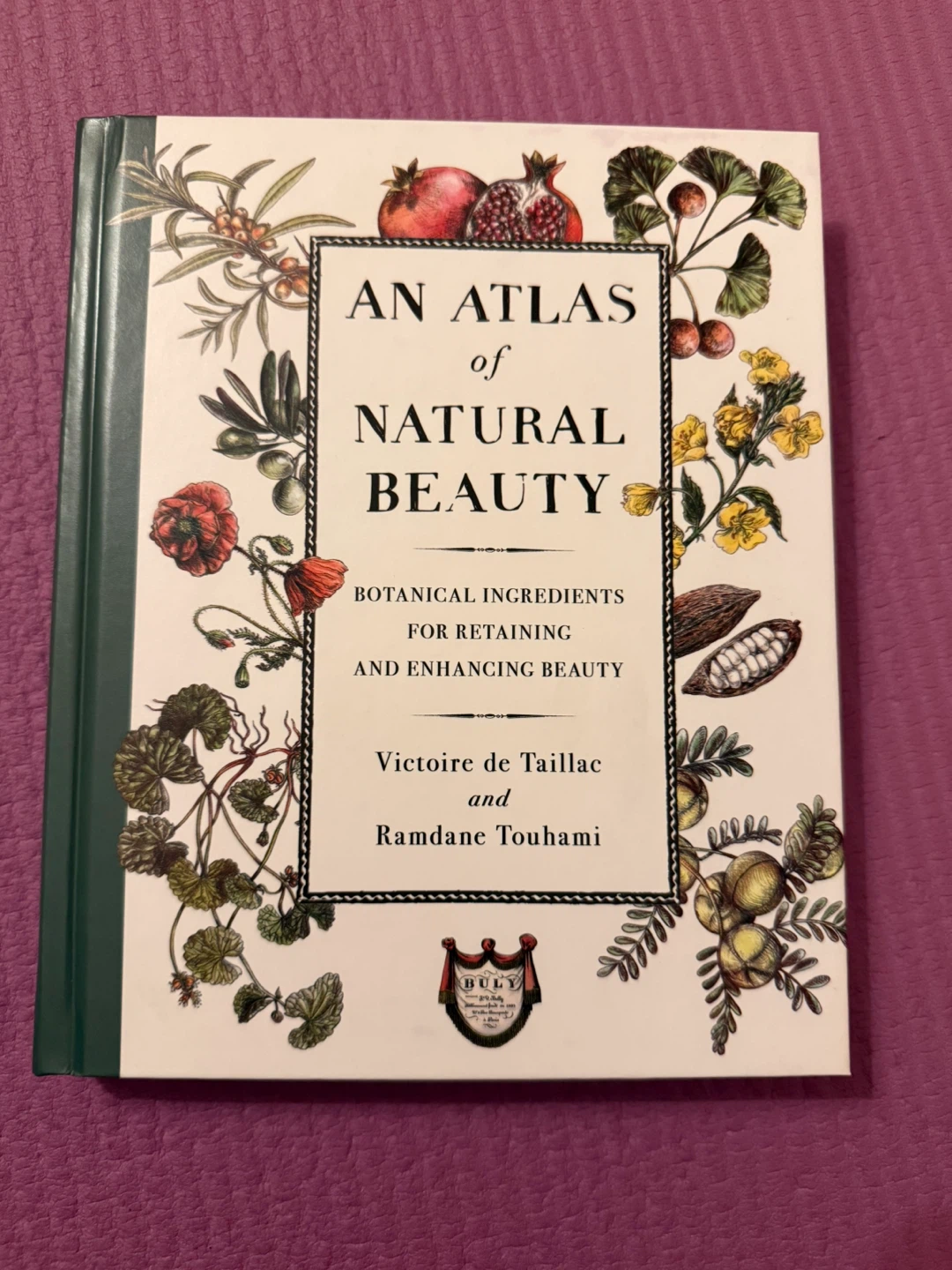 🏈An Atlas of Natural Beauty Book
