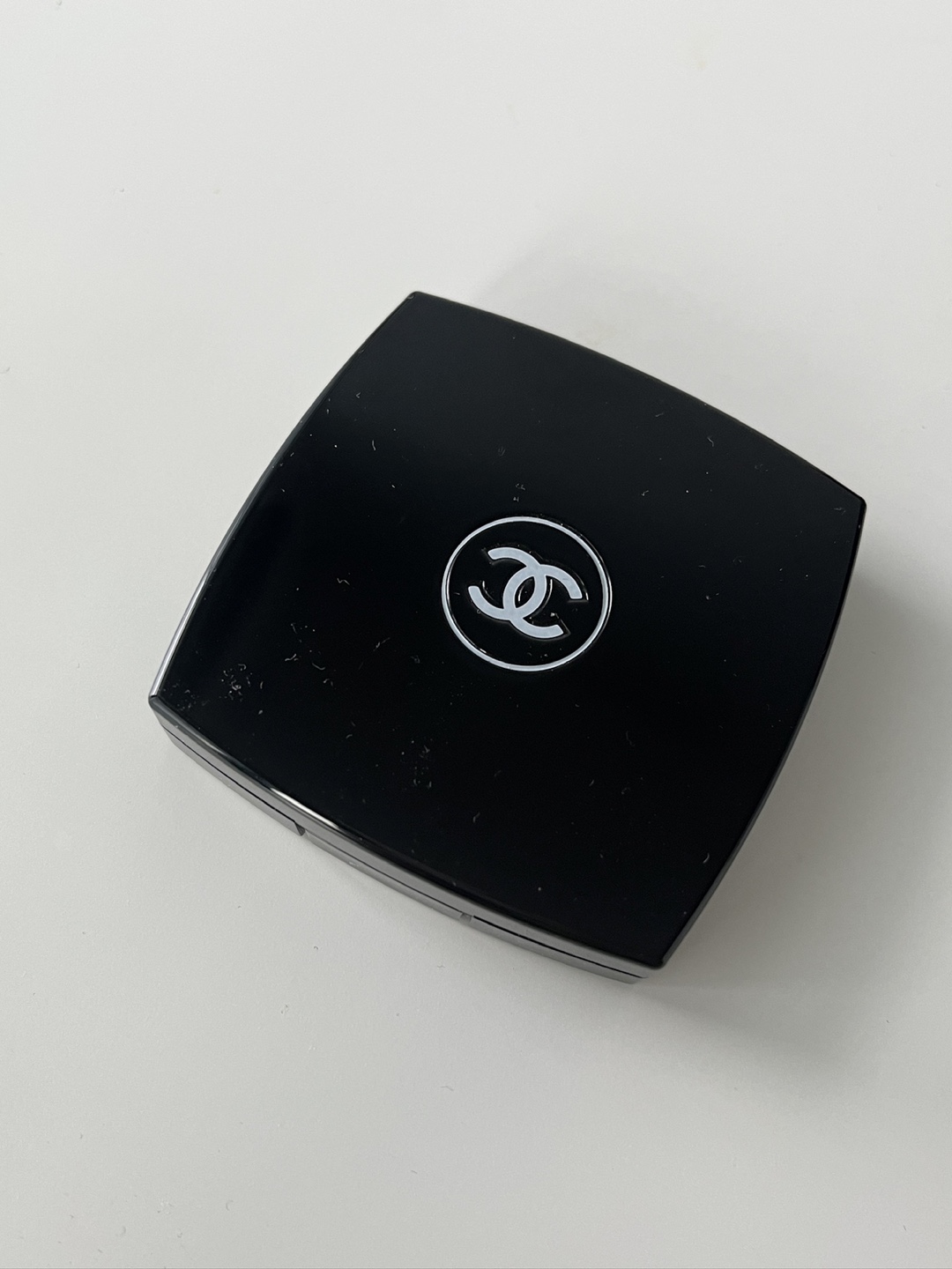 Chanel Les 4 Ombres Eyeshadow 332 Noir Supreme